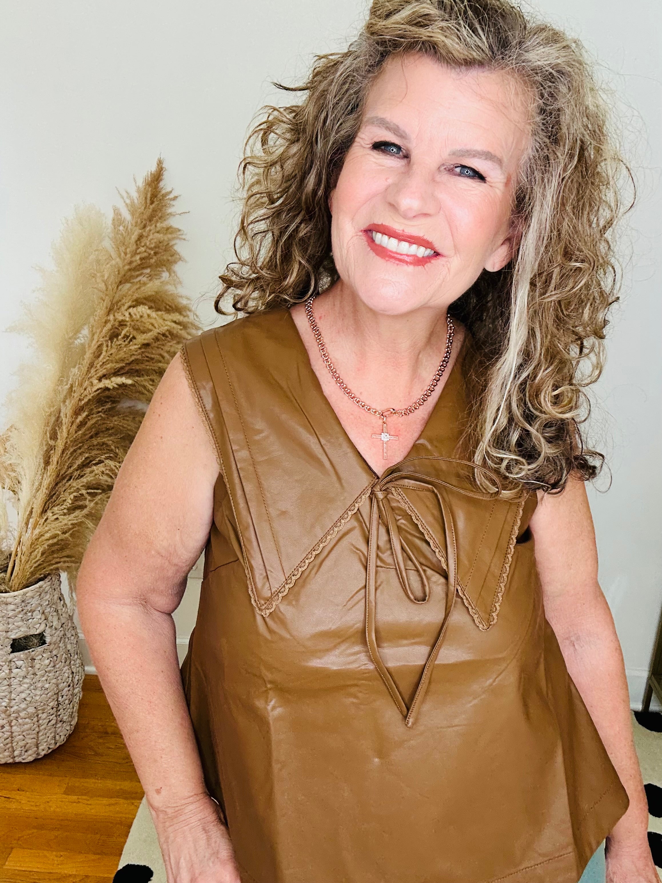 FAUX LEATHER SAILOR COLLAR TOP