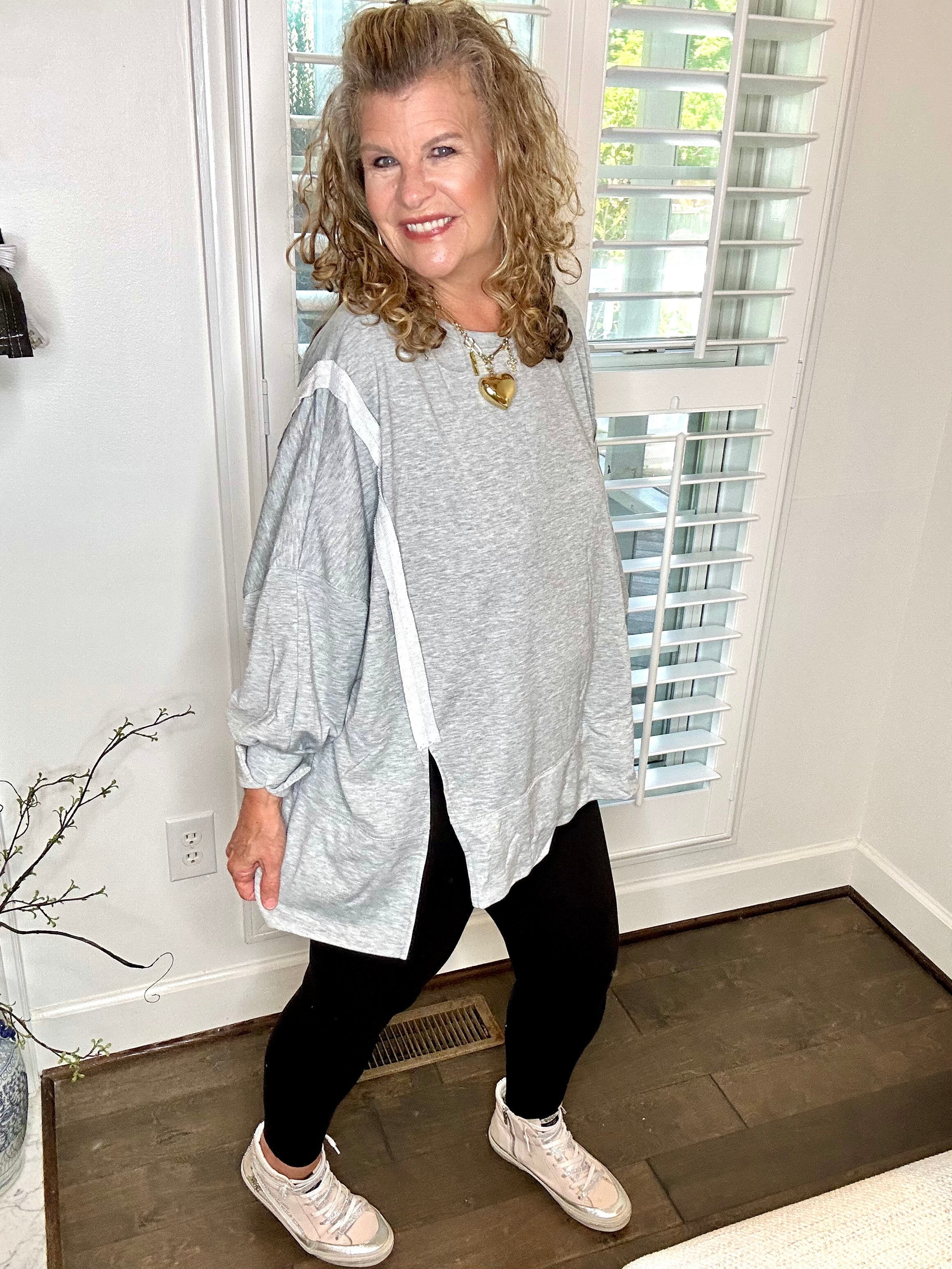 OVERSIZED FRONT SLIT TOP