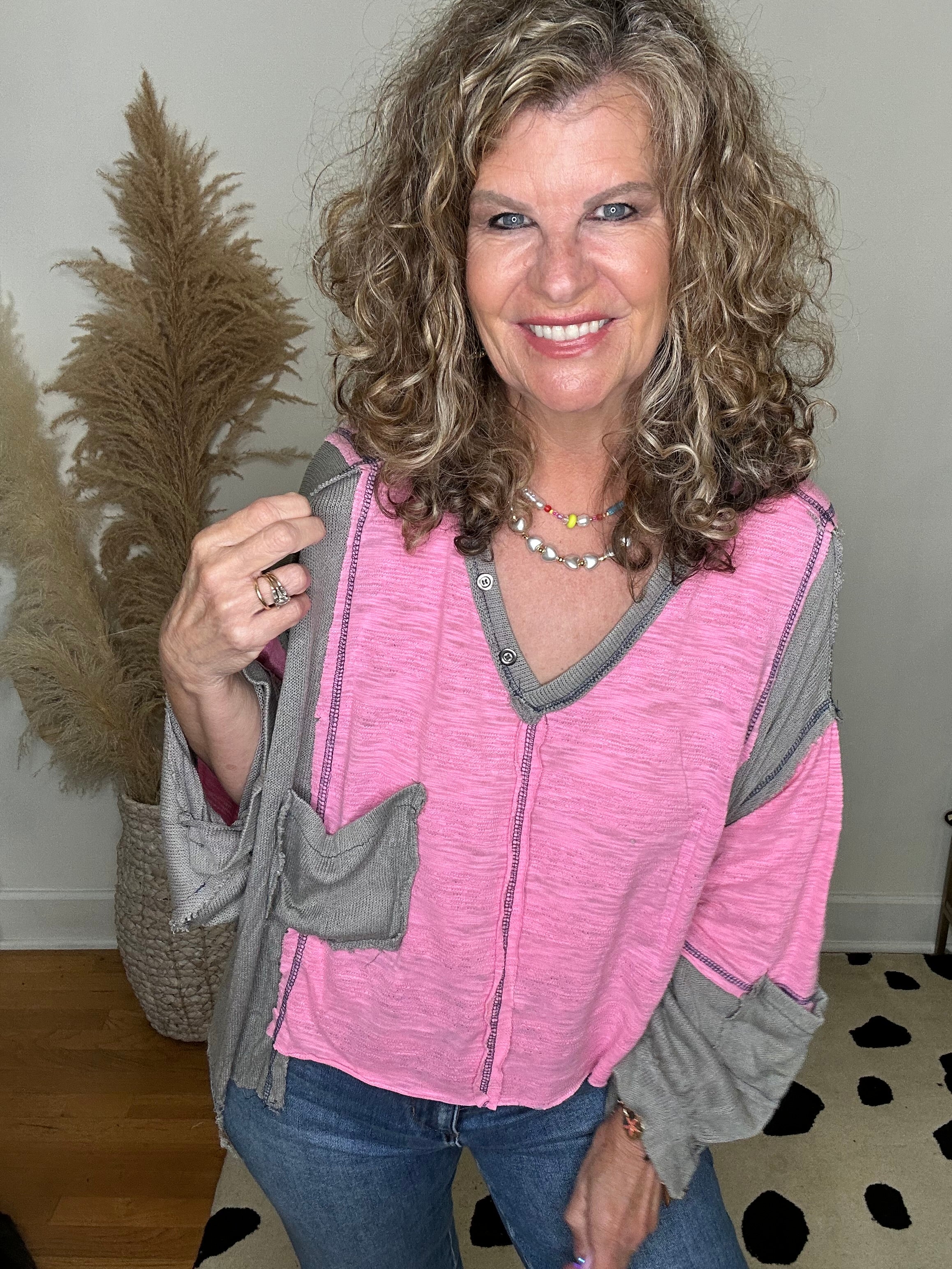 SUMMER TIME SIPS COLORBLOCK KNIT TEE