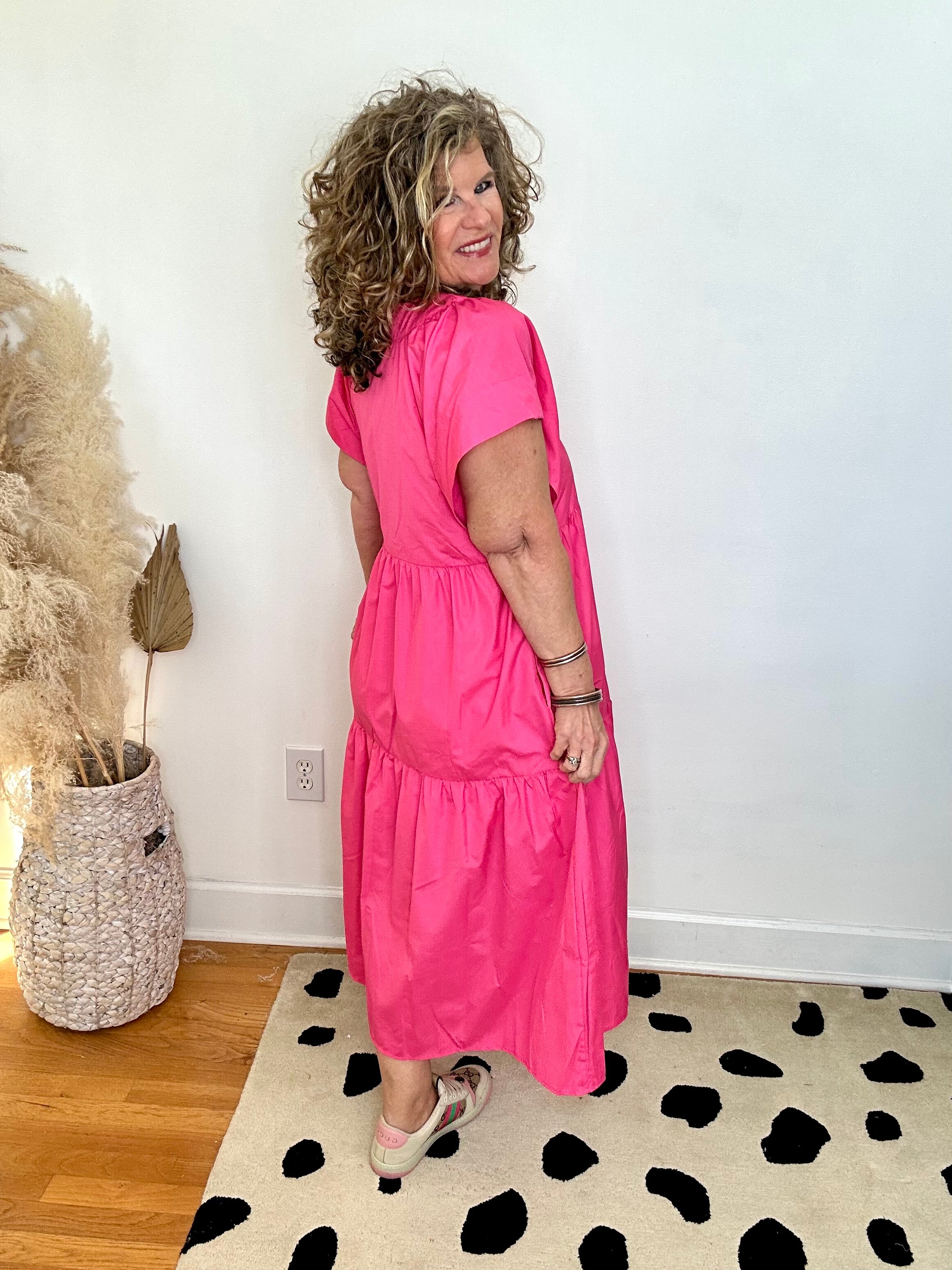 SOLID FLUTTER SLEEVE MIDI DRESS