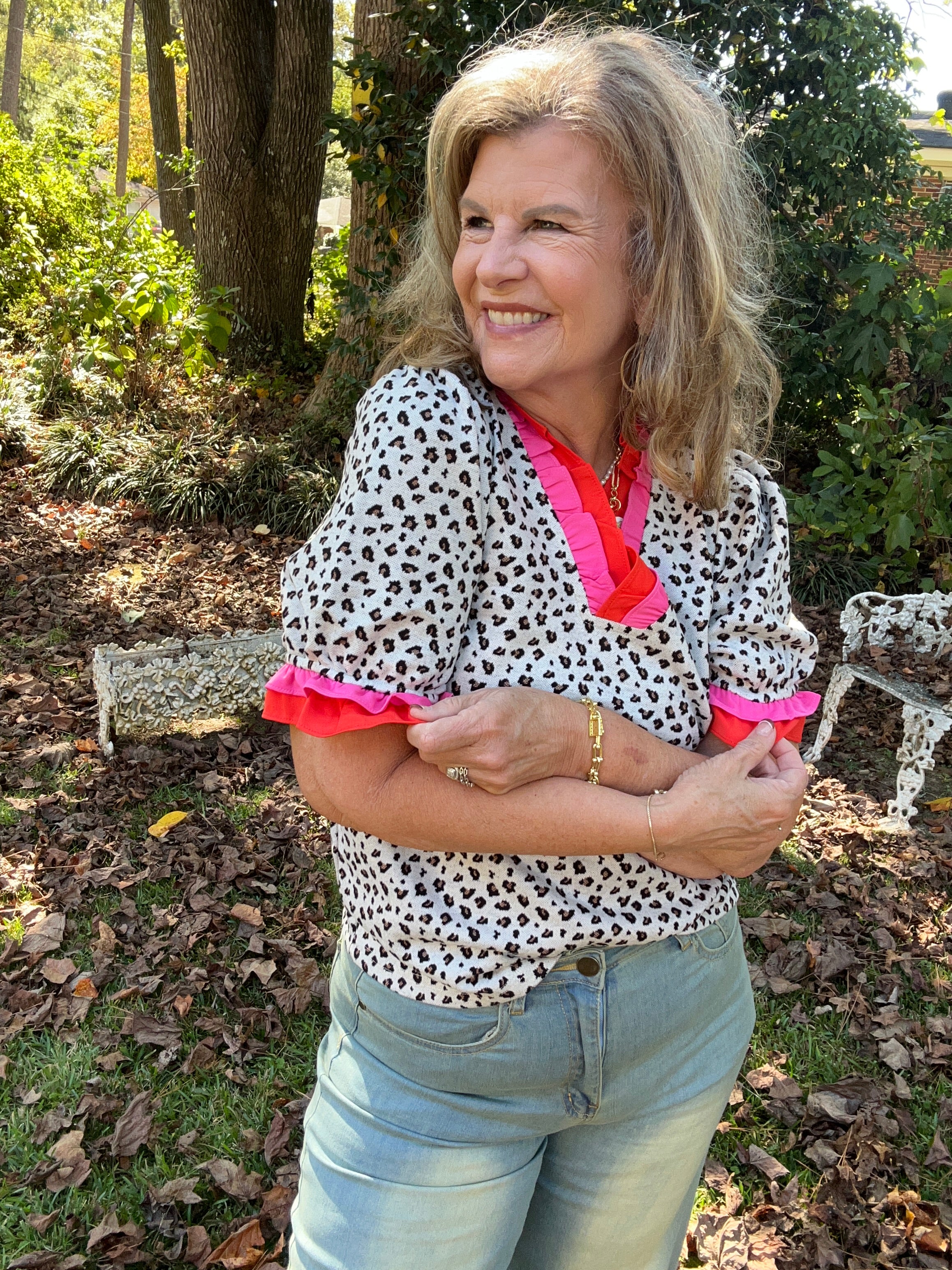 DOUBLE CONTRAST RUFFLE ANIMAL PRINT TOP