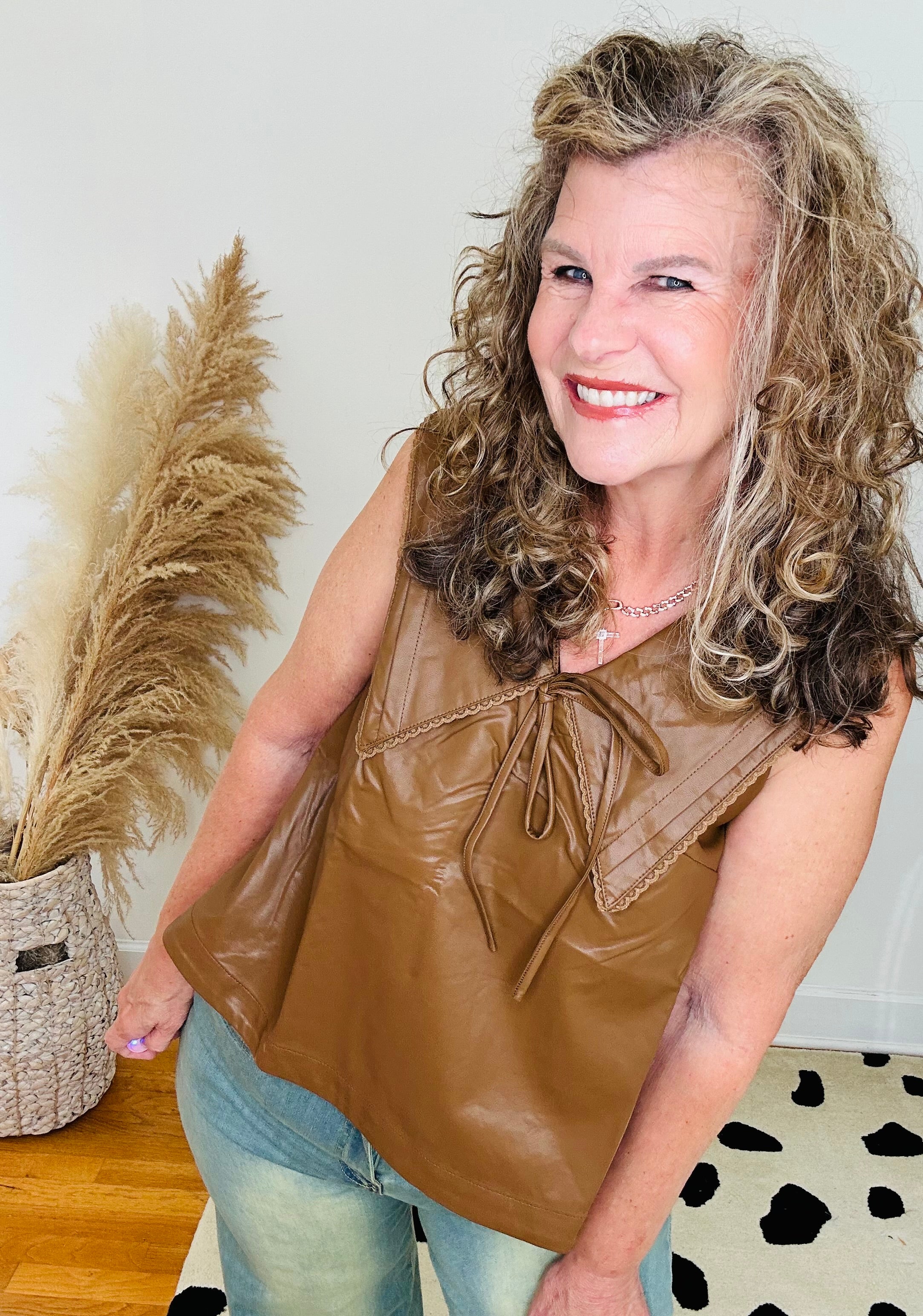 FAUX LEATHER SAILOR COLLAR TOP