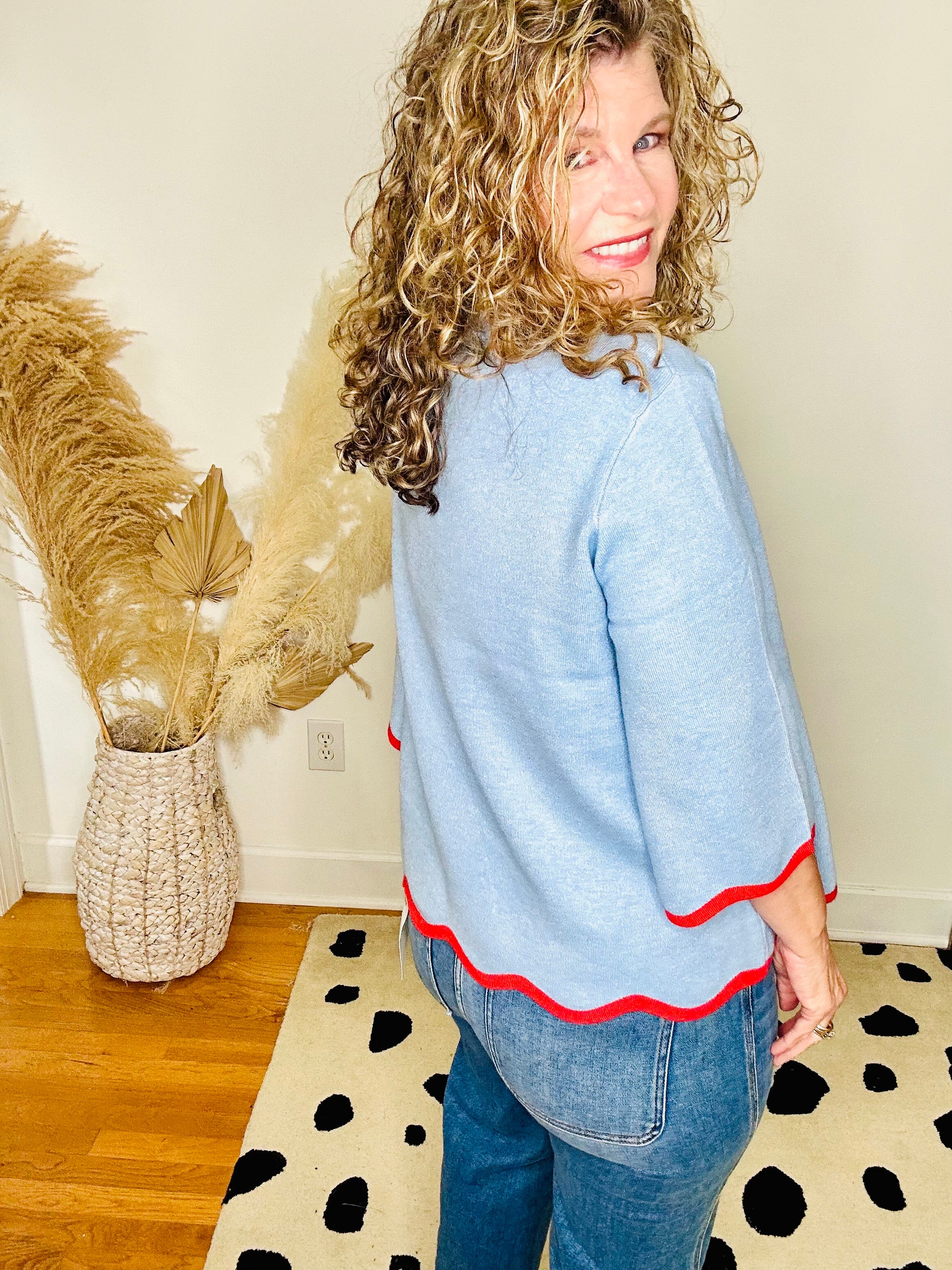 SCALLOPED CONTRAST MARGARET SWEATER