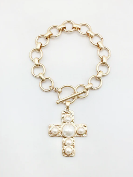 GOLD CHAIN WITH HAMMERED PEARL CROSS BRACELET