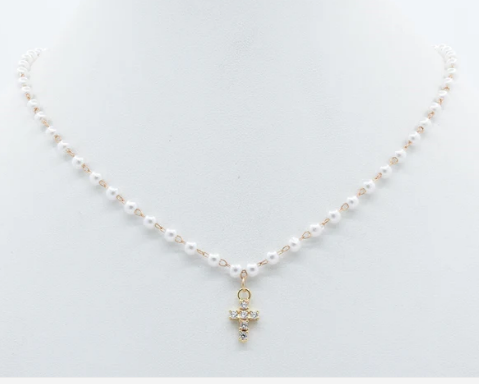 PEARL NECKLACE WITH SMALL CROSS