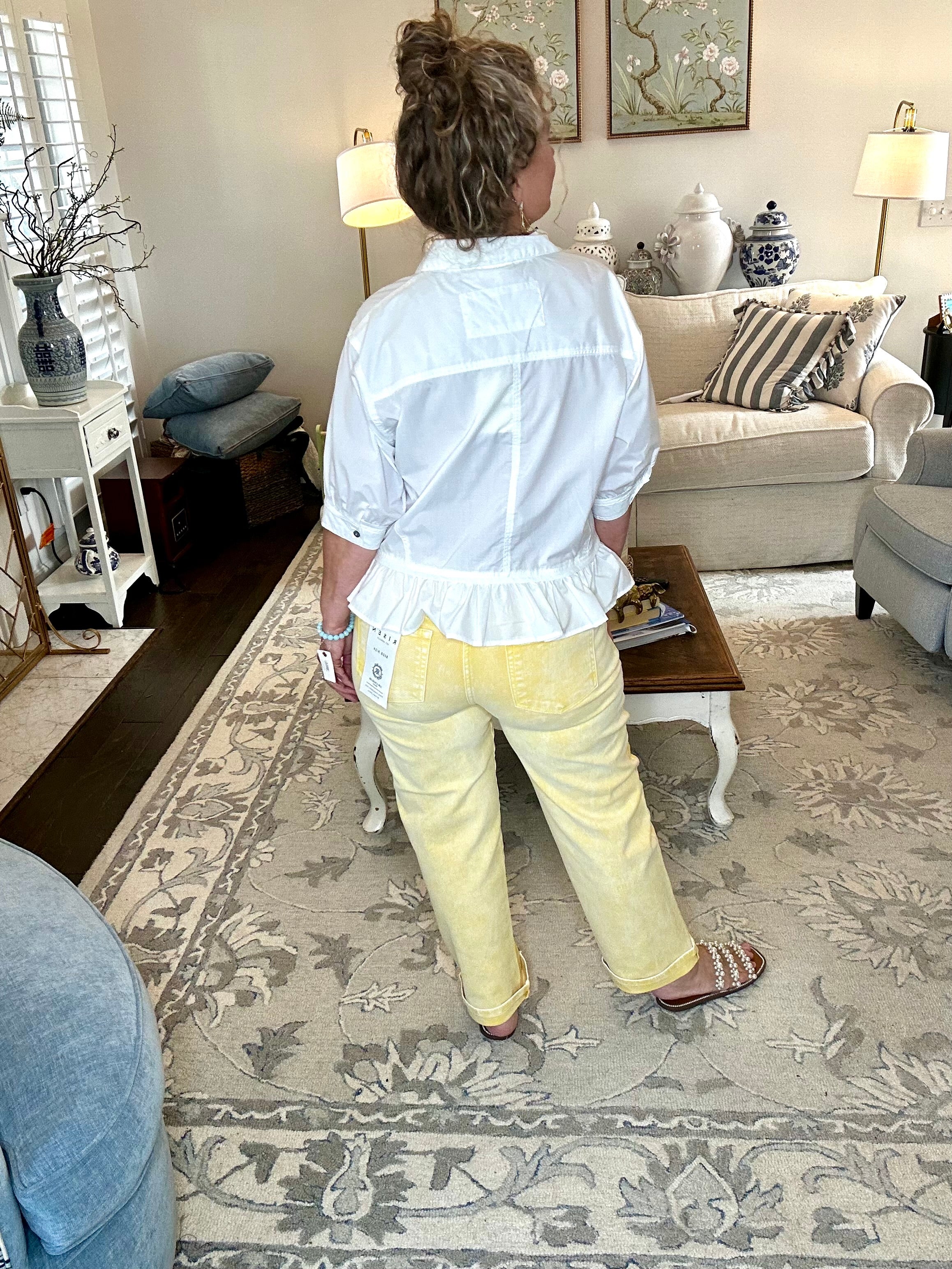 CLASSIC WHITE RUFFLE BLOUSE