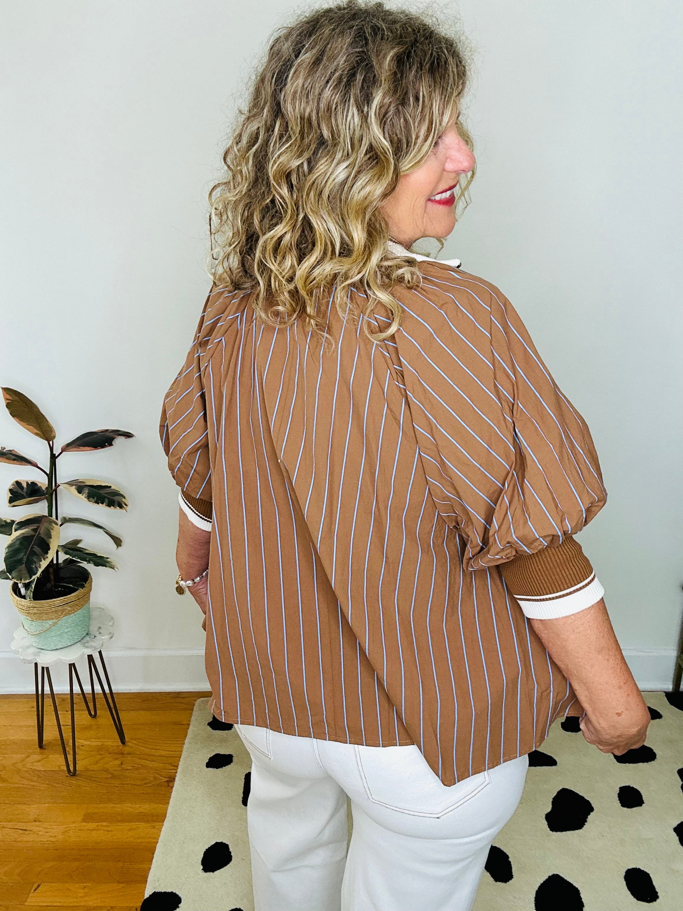 HALF ZIP STRIPED TOP