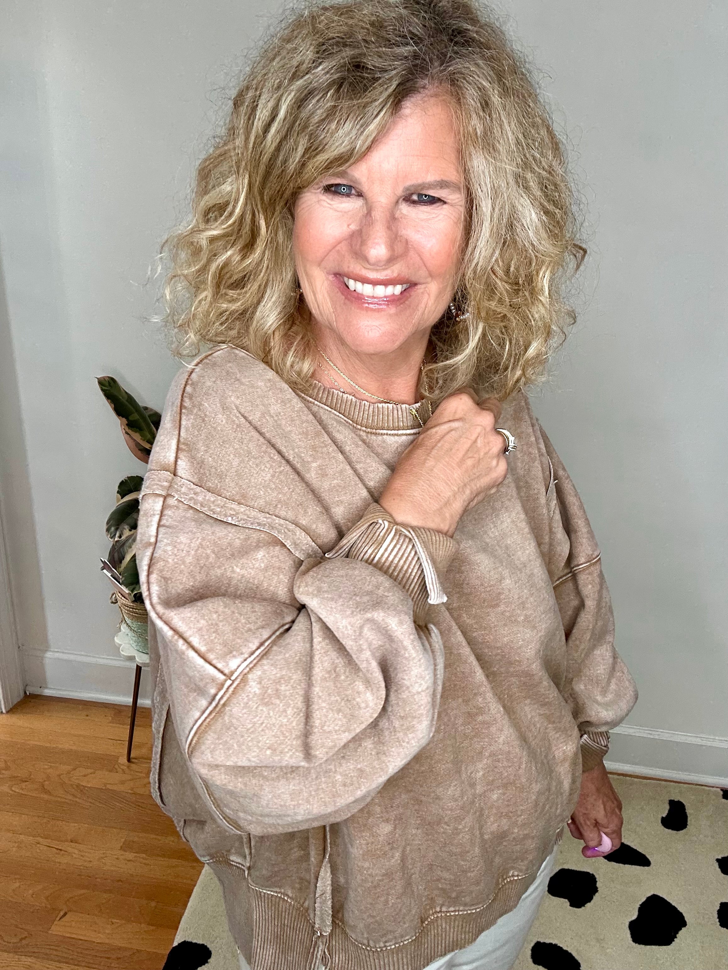 MINERAL WASH BATWING PULLOVER