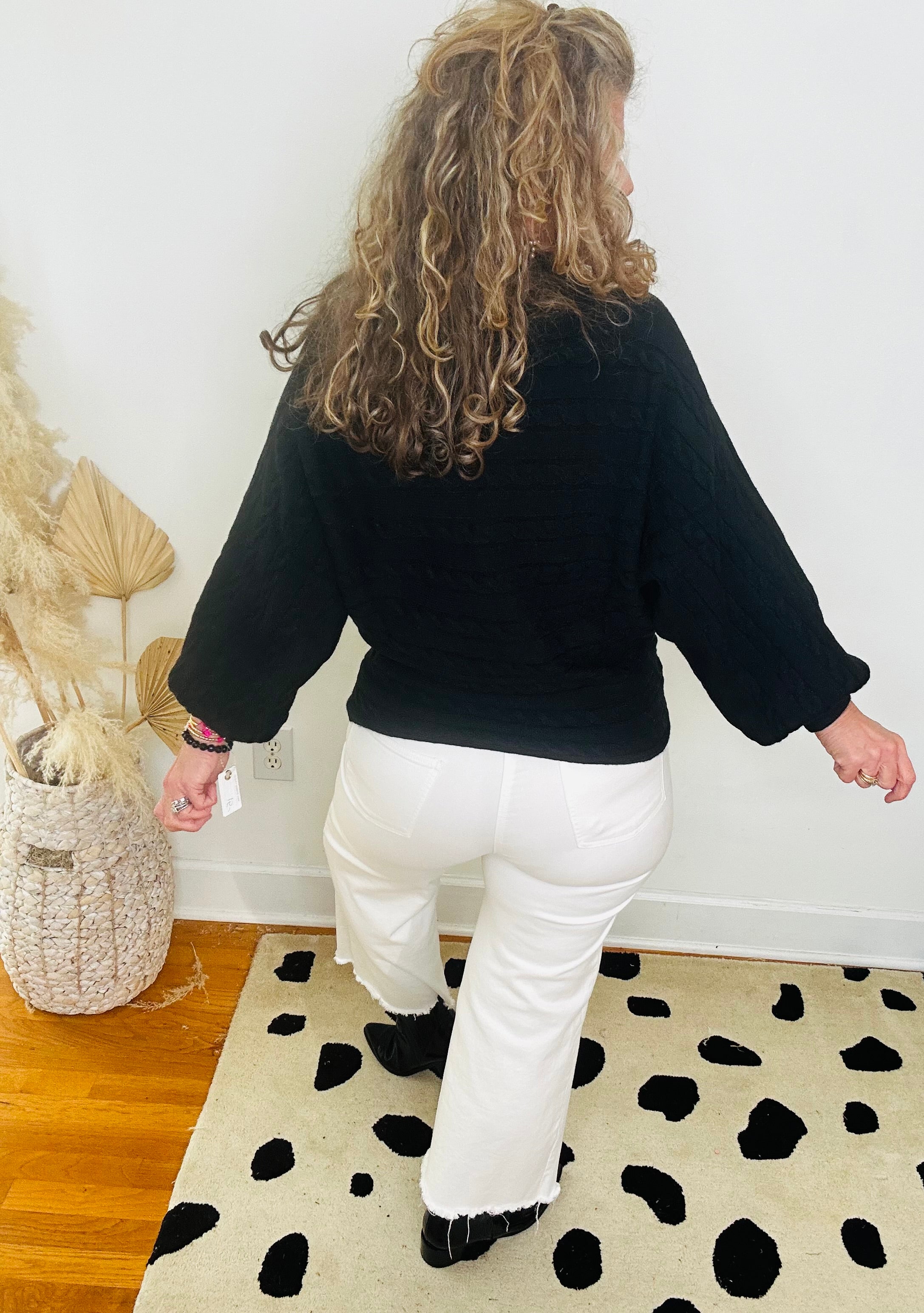 MOCK NECK KNIT SWEATER-BLACK