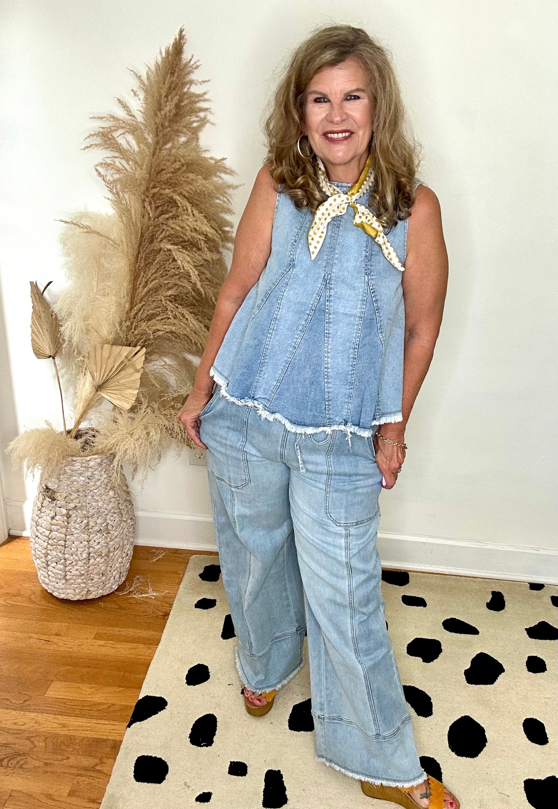 RELAXED WIDE-LEG DEINM PANTS