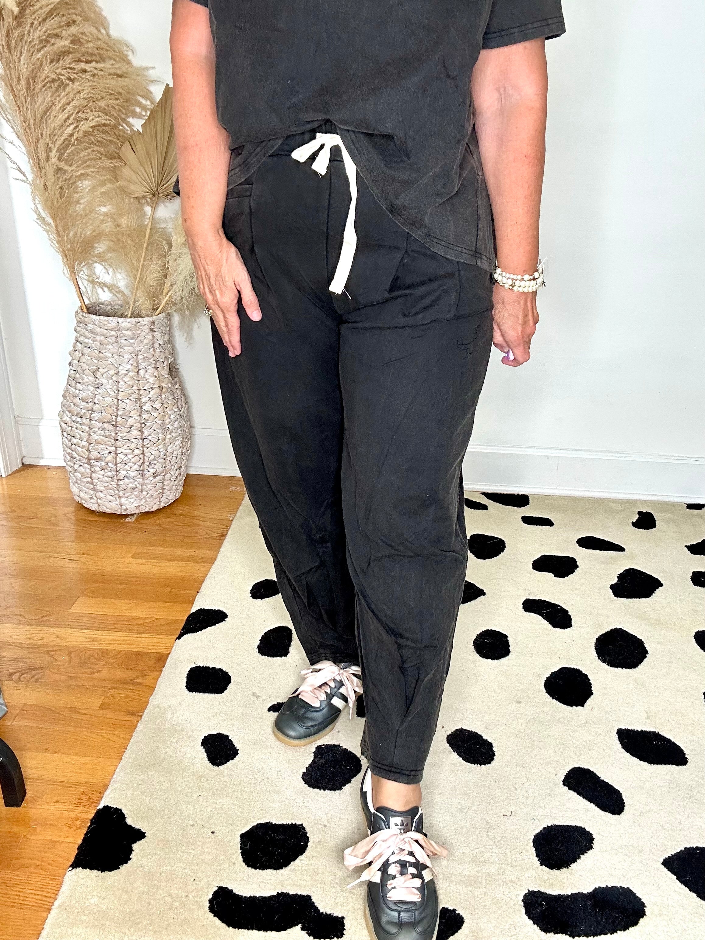 BLACK GARMENT WASHED PANTS SET