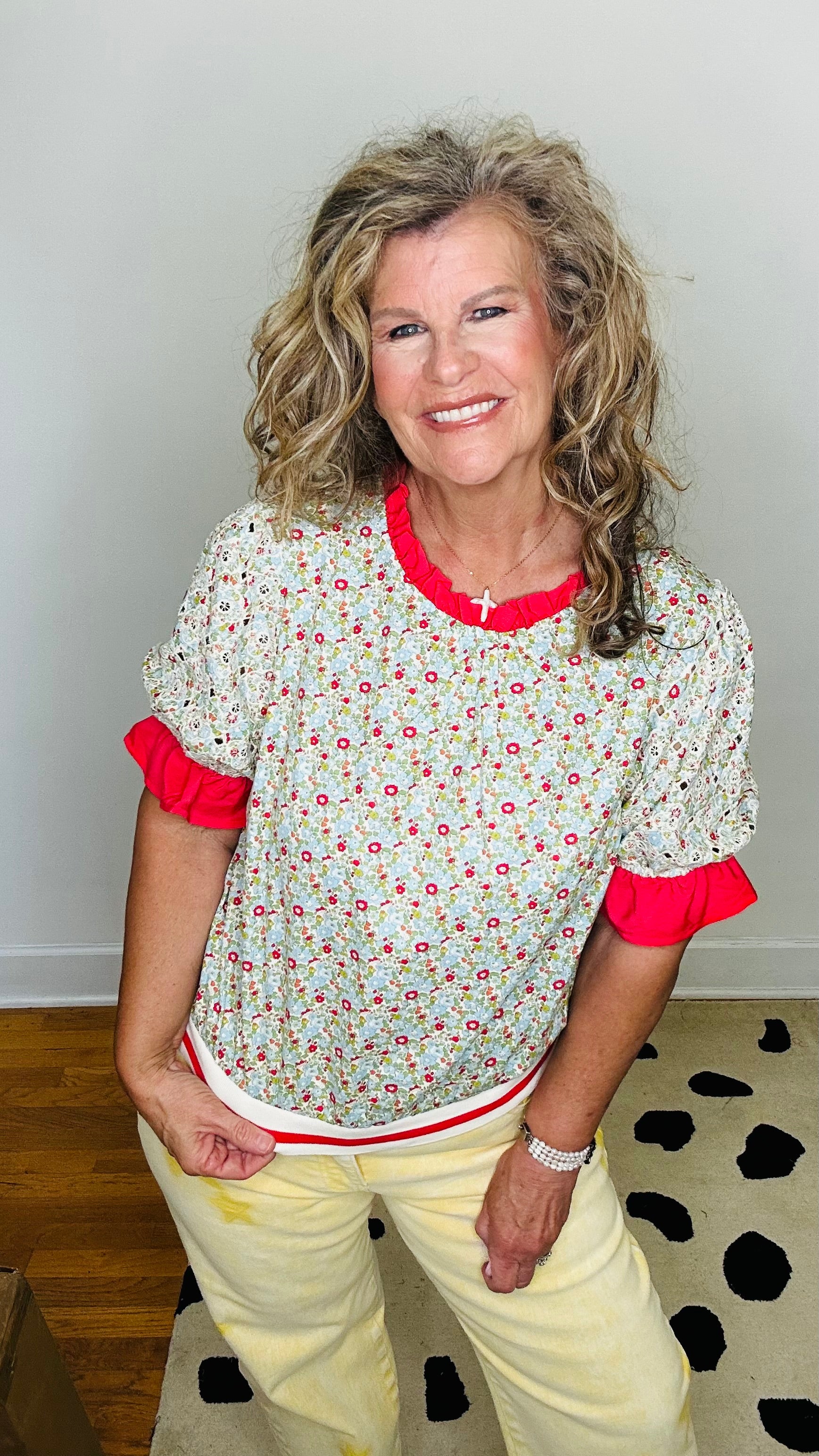 RUFFLE FLORAL EMBROIDERED TOP