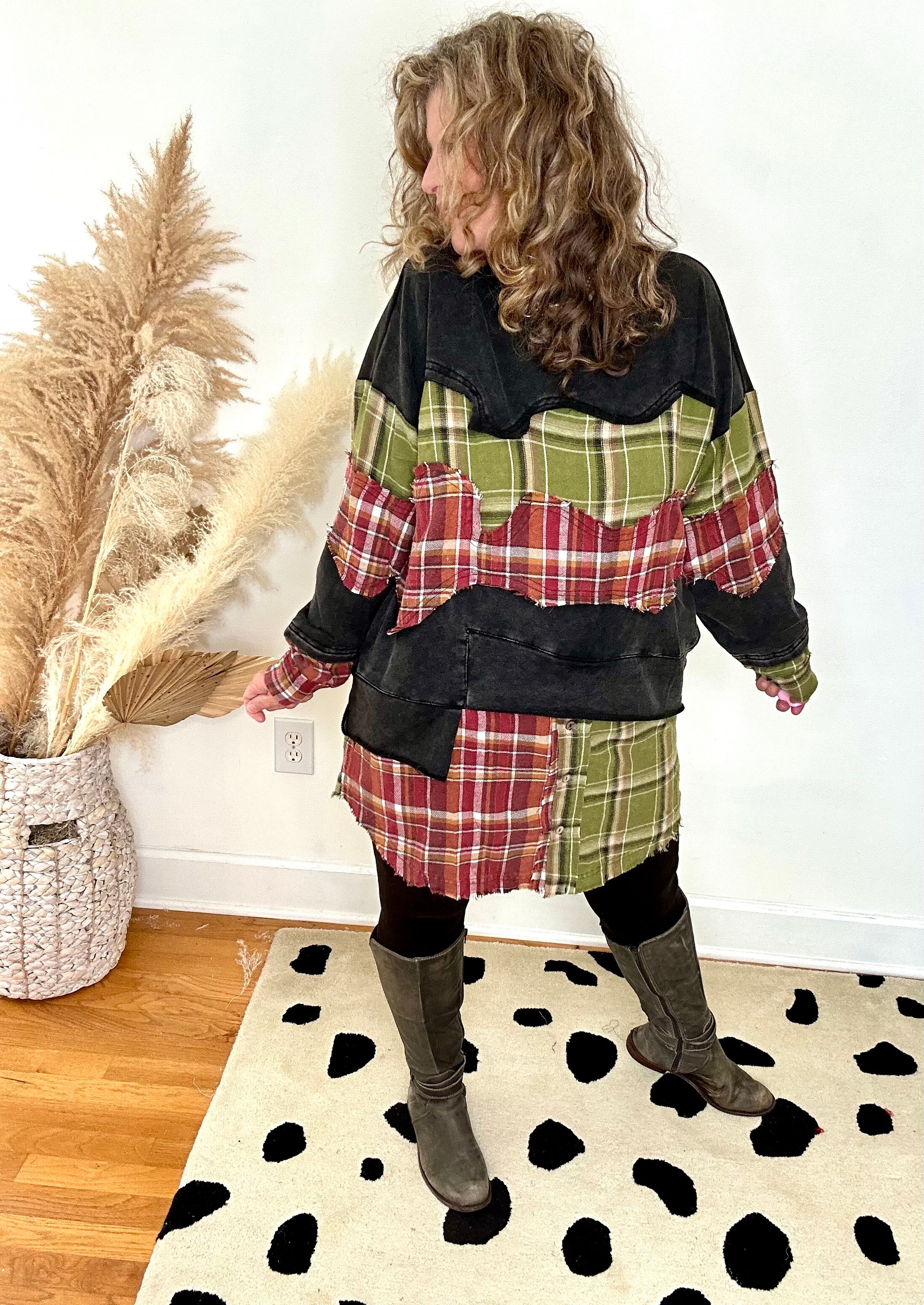 EXPRESS YOURSELF PLAID TUNIC