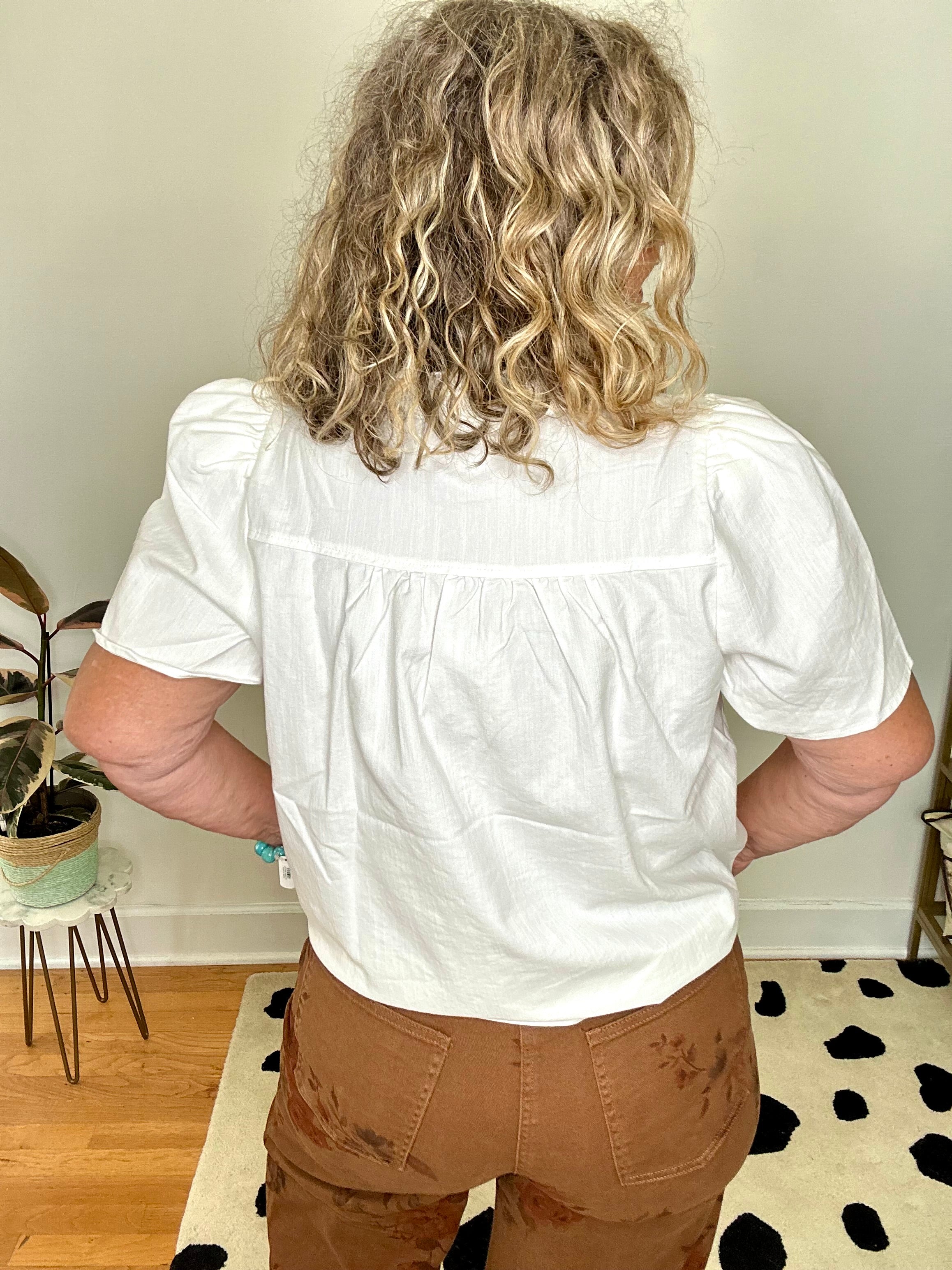 WHITE CHAMBRAY BUTTON DOWN TOP