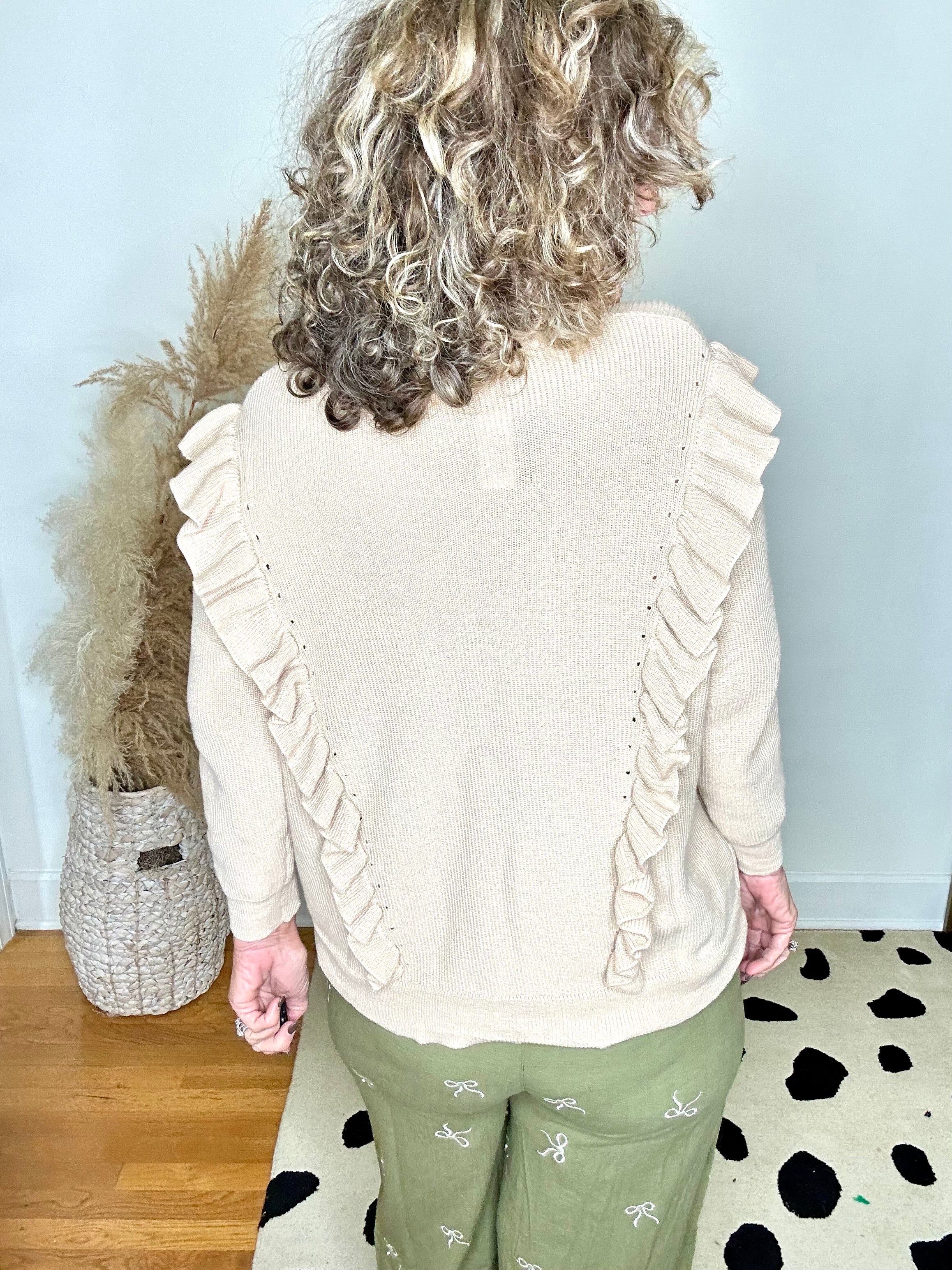 RUFFLED KNIT SWEATER