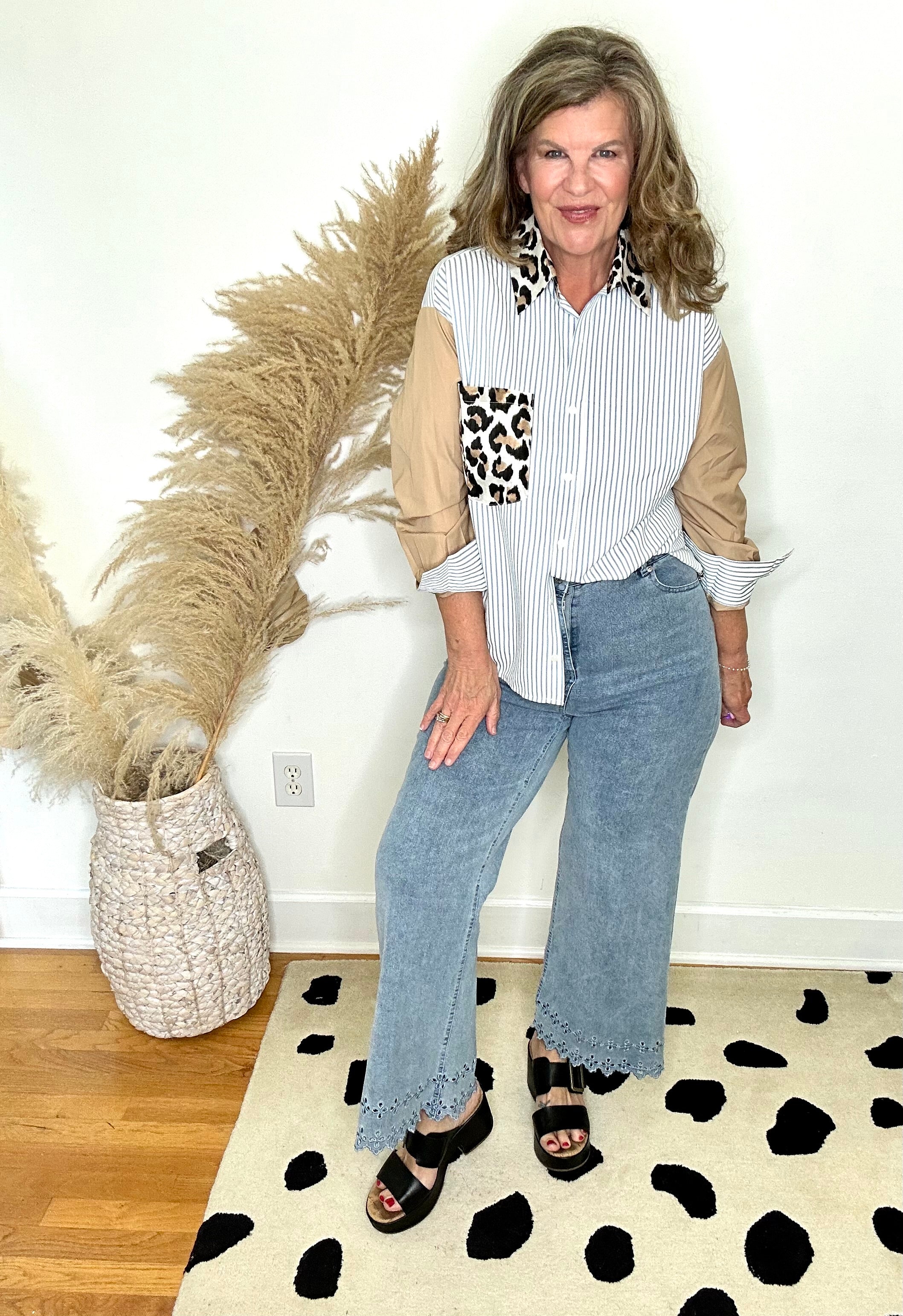 THE CAROLINA HIGH WAIST EYELET PANTS IN LIGHT WASH