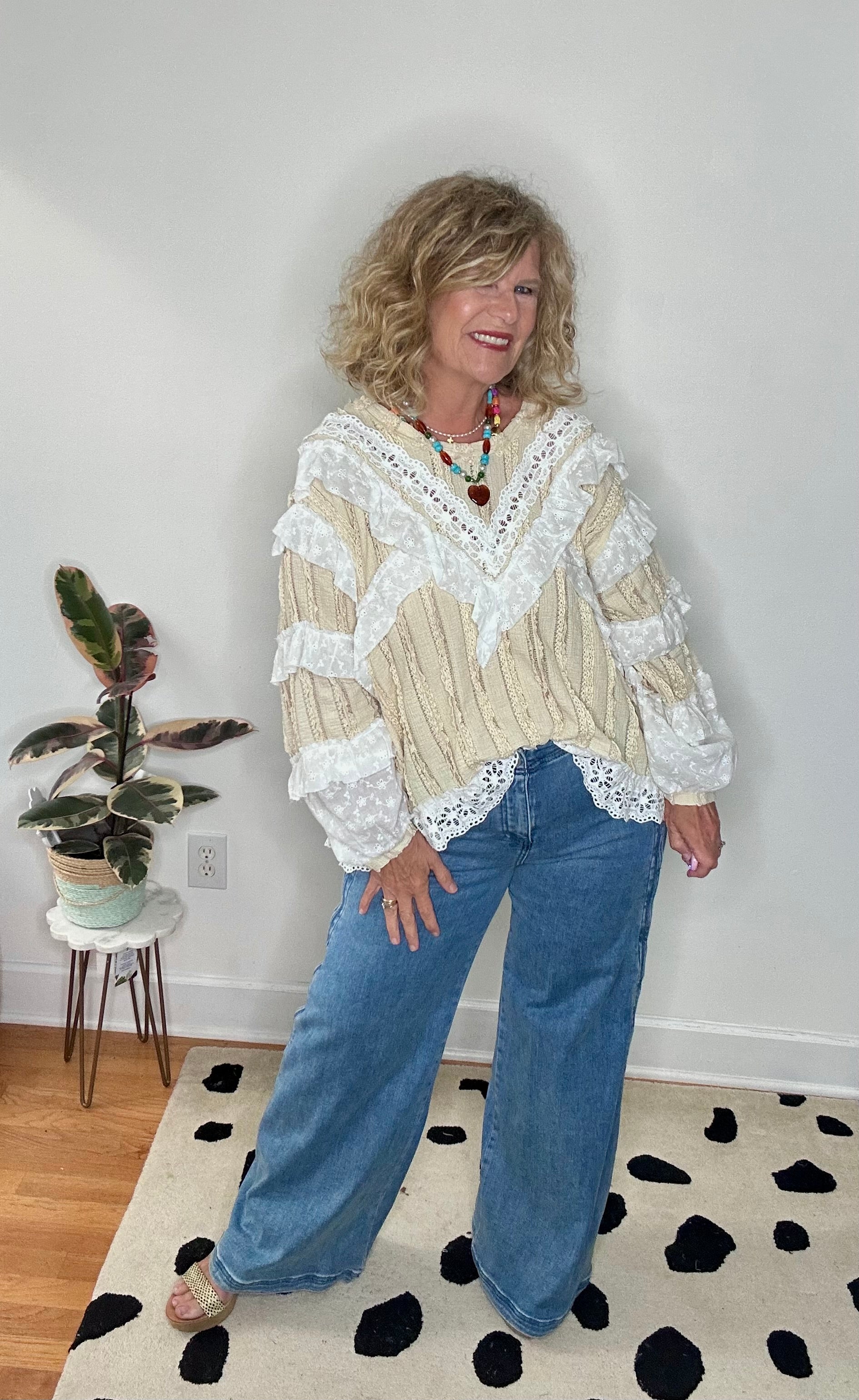 BOHO CUTIE LACE RUFFLE TOP