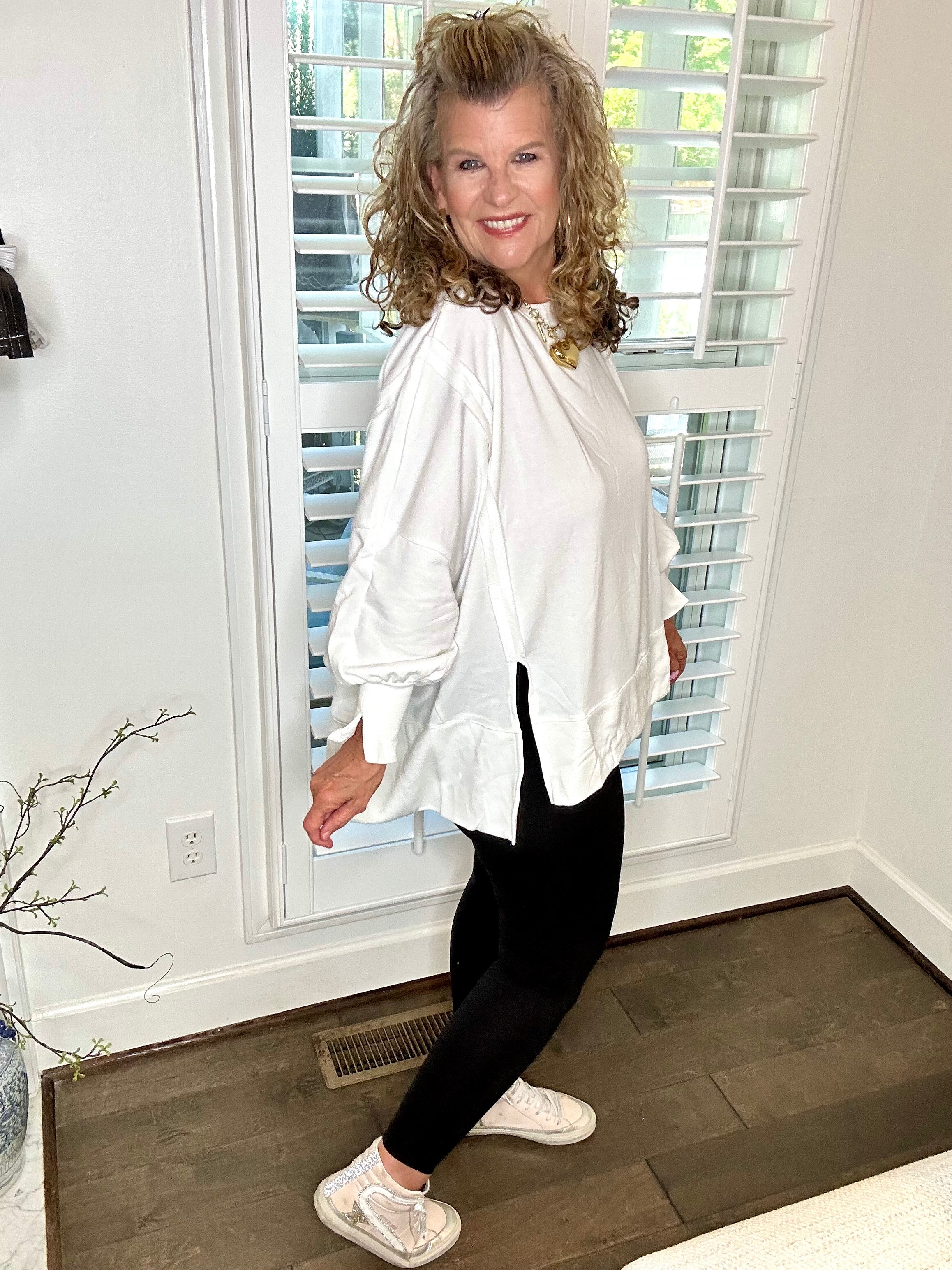 OVERSIZED FRONT SLIT TOP