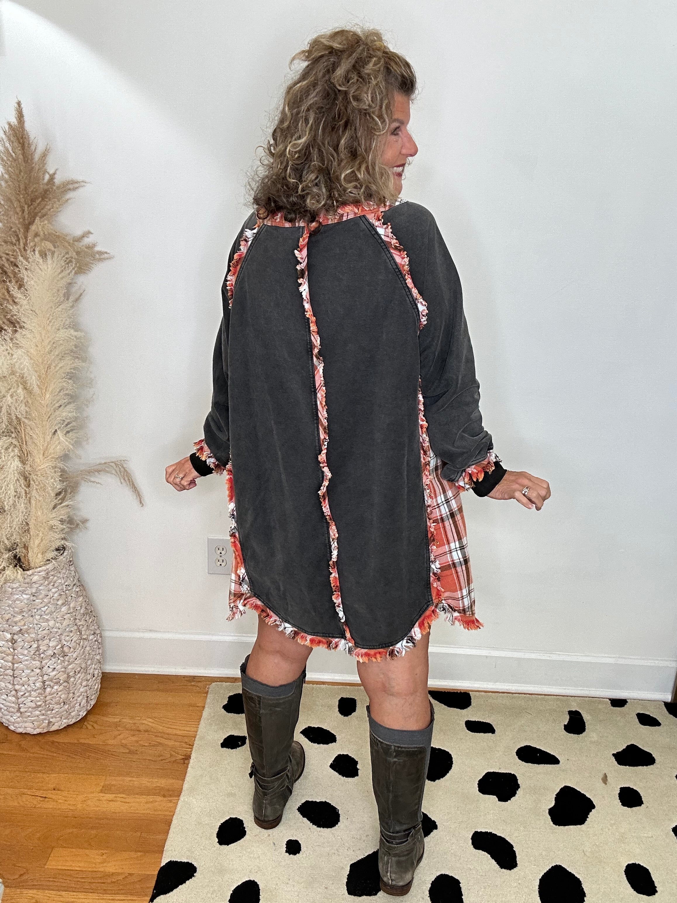 BLACK PLAID DRESS/TUNIC