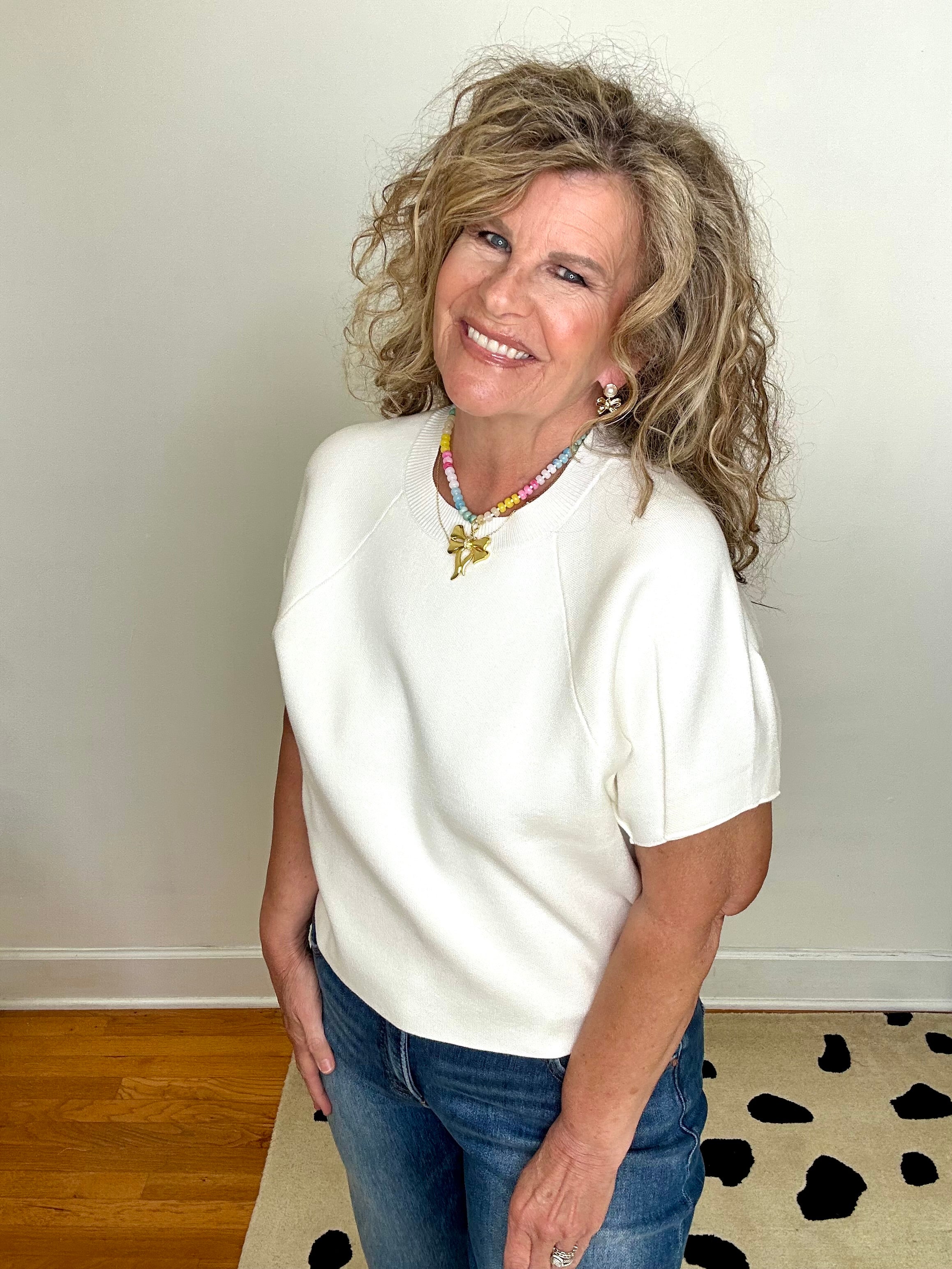 ROUND NECK SHORT PUFF SLLEVE SWEATER TOP