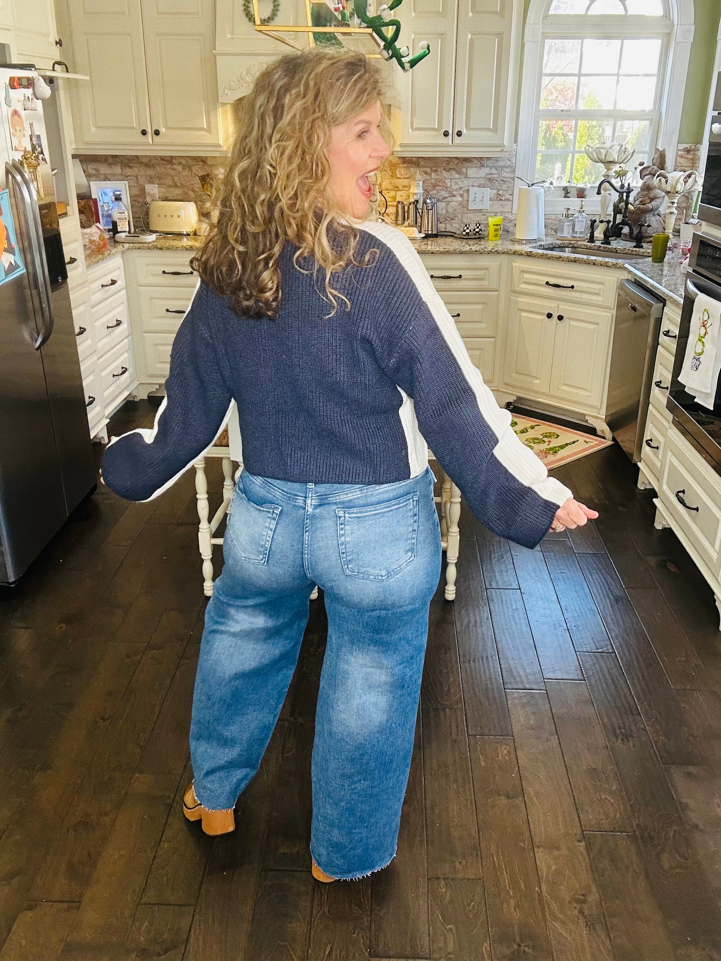 TWO-TONE NAVY SWEATER