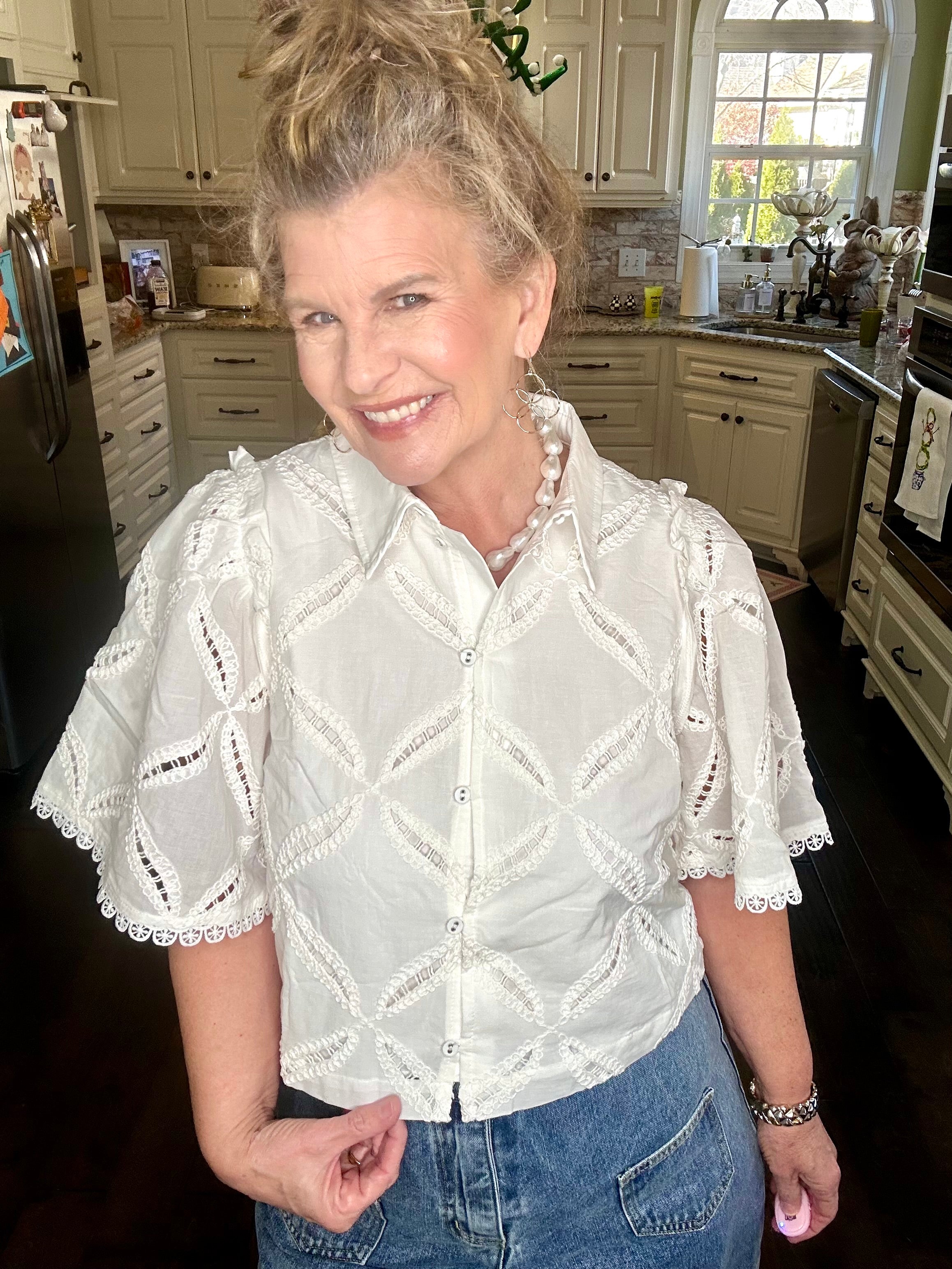 WHITE EMBROIDERED FLARE SLEEVE BLOUSE