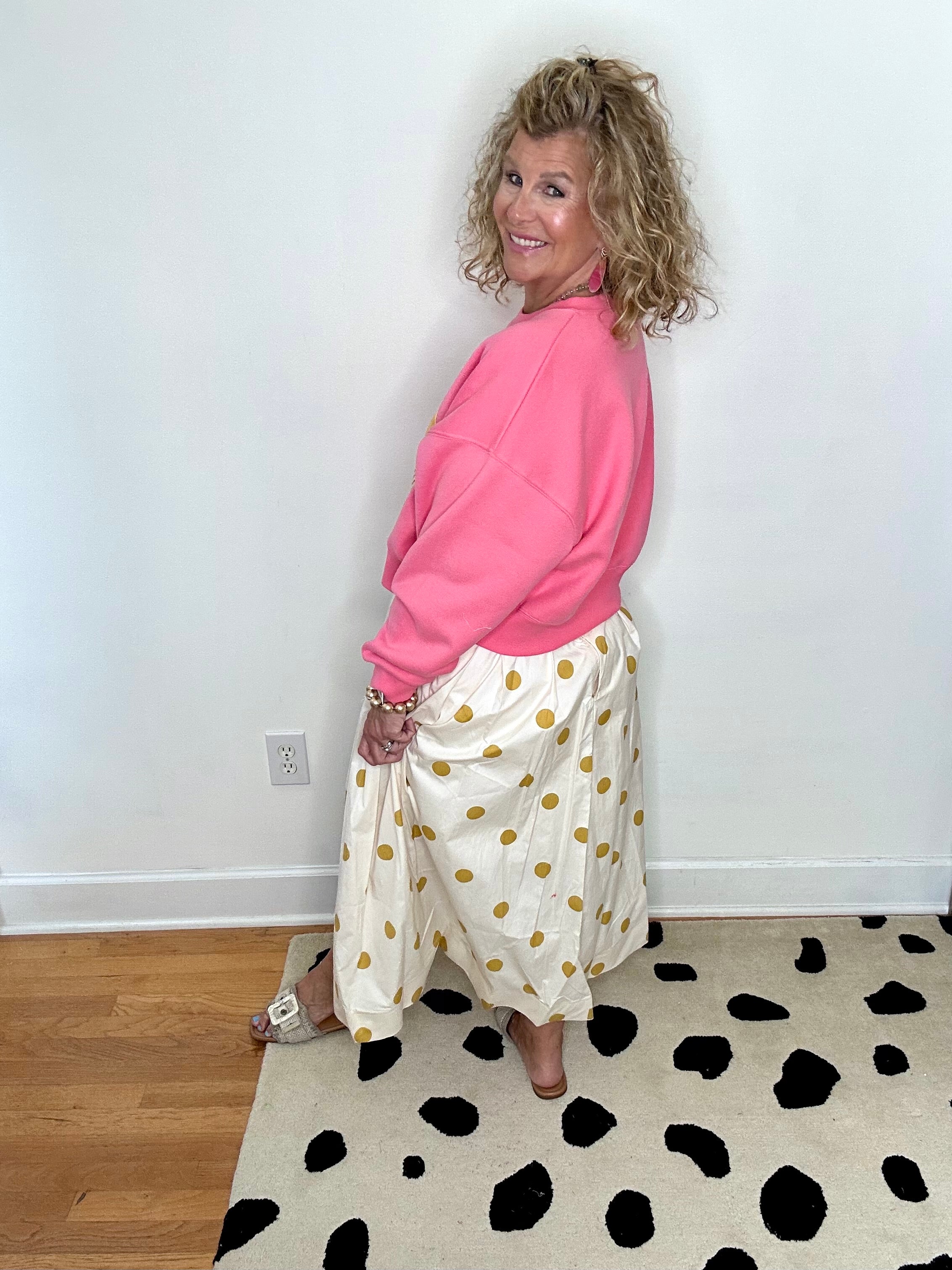 GONE BANANAS PULLOVER