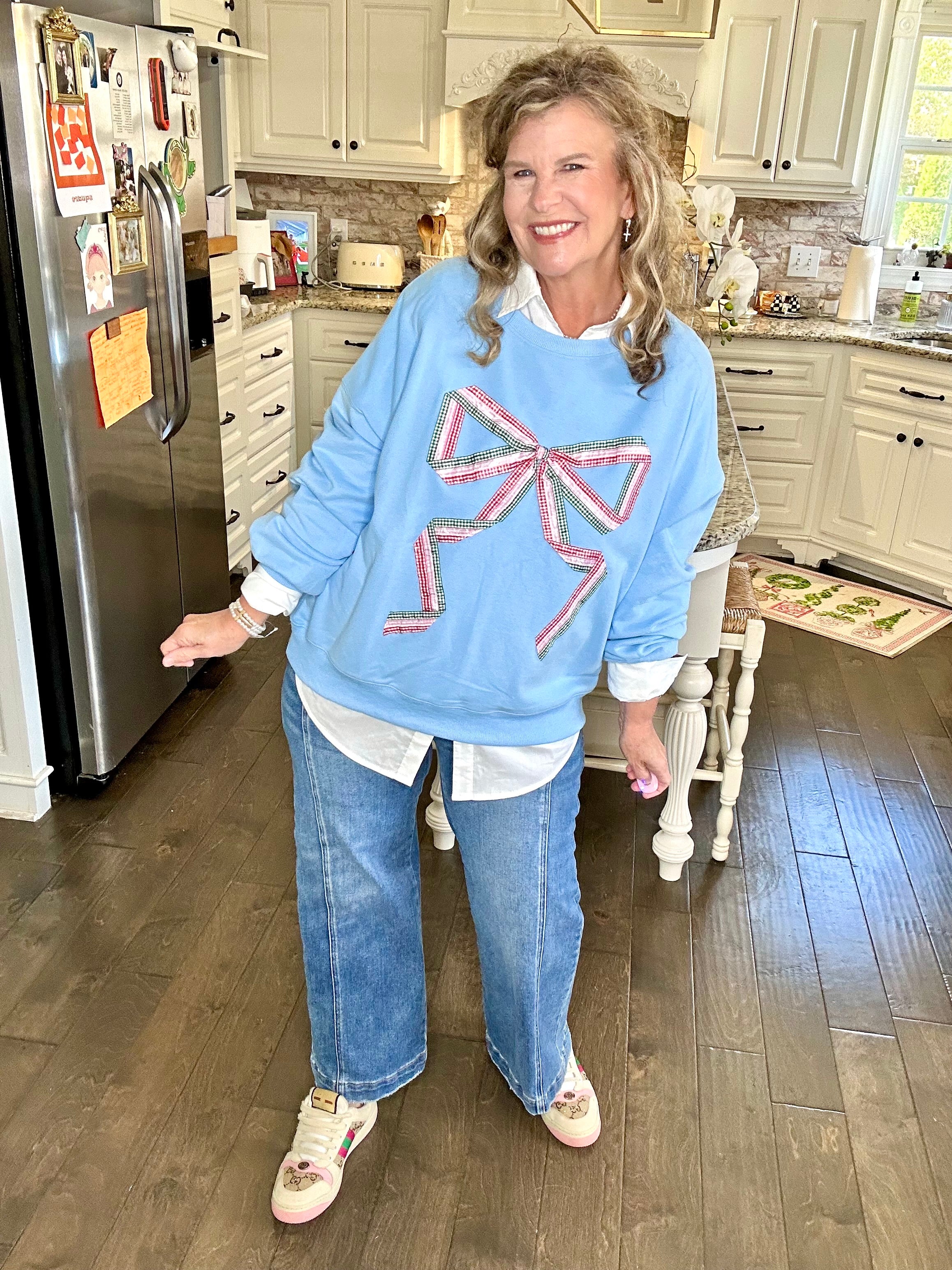 TIED UP IN CUTE PULLOVER