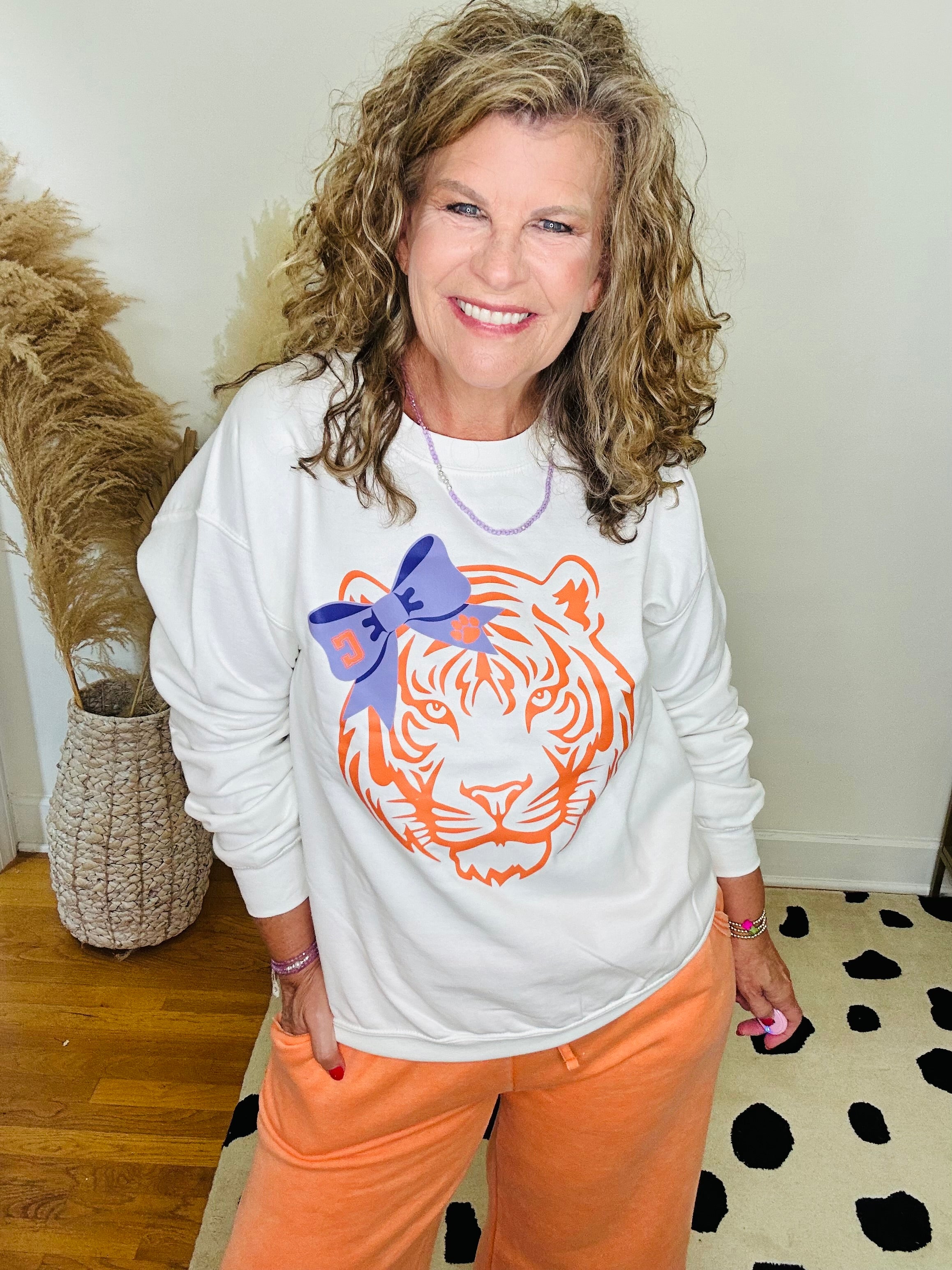 ON THE PROWL TIGER PULLOVER