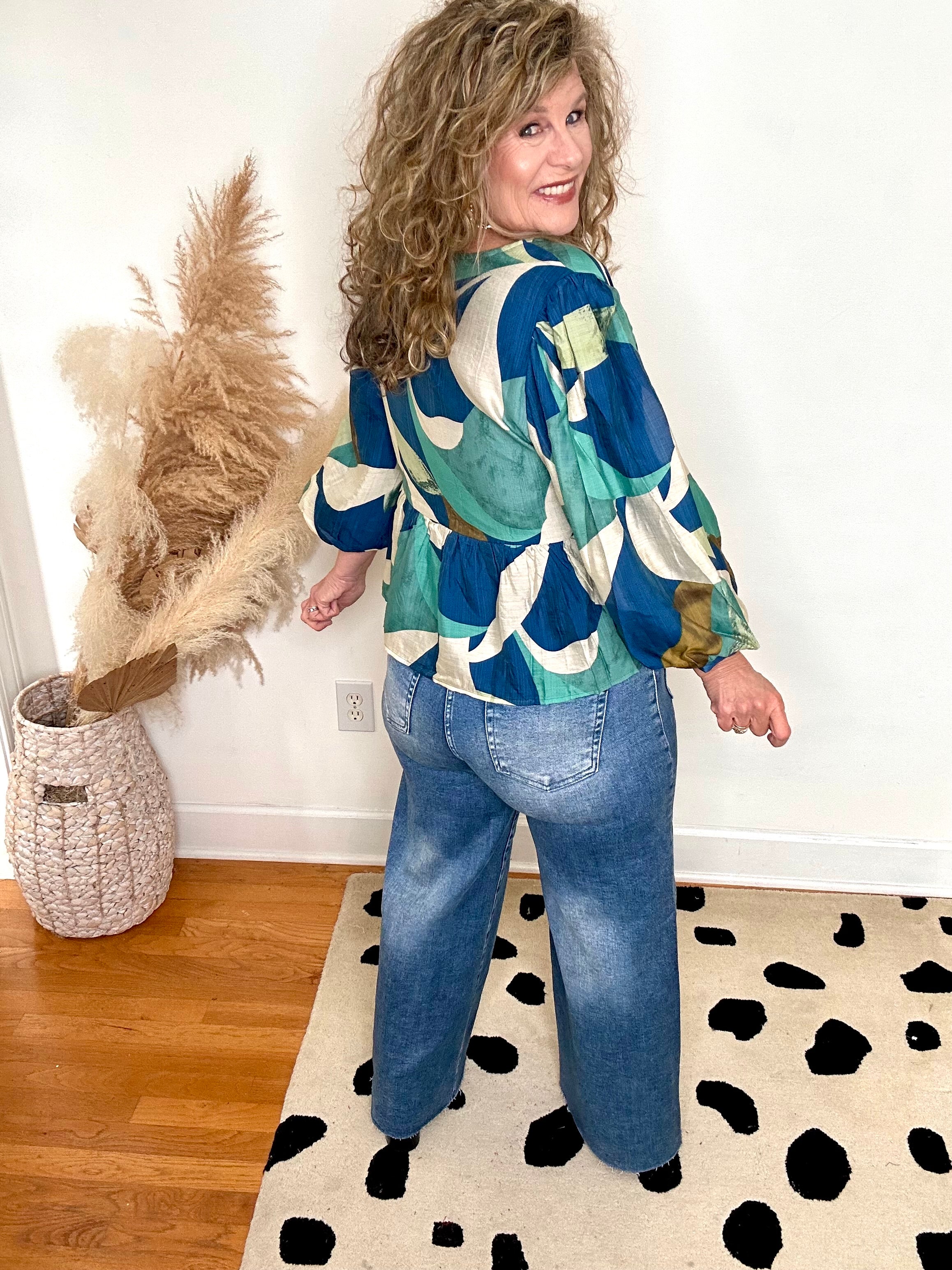 SUCH A MOMENT FRONT TIE TOP