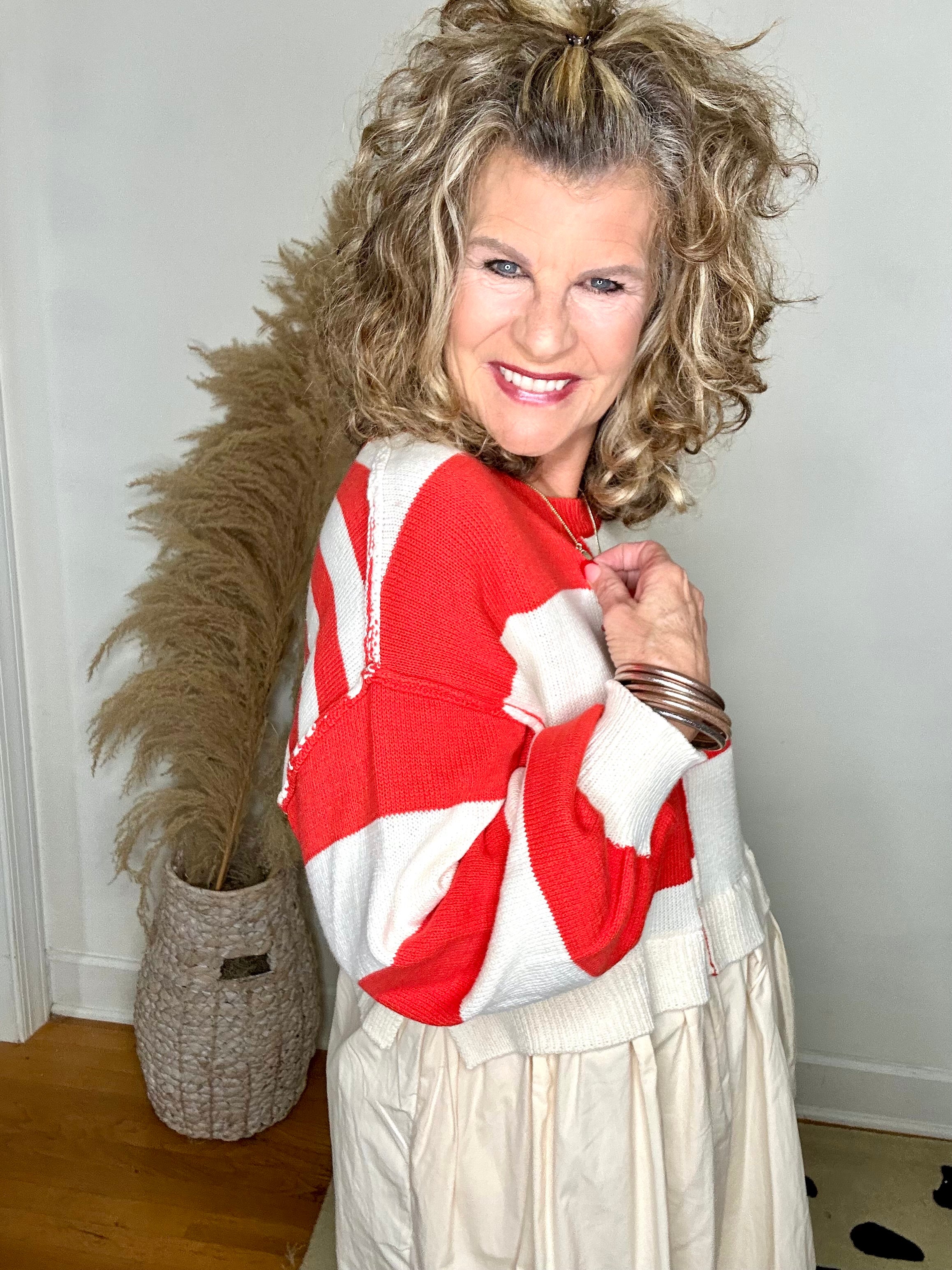 RED AND IVORY SWEATER DRESS