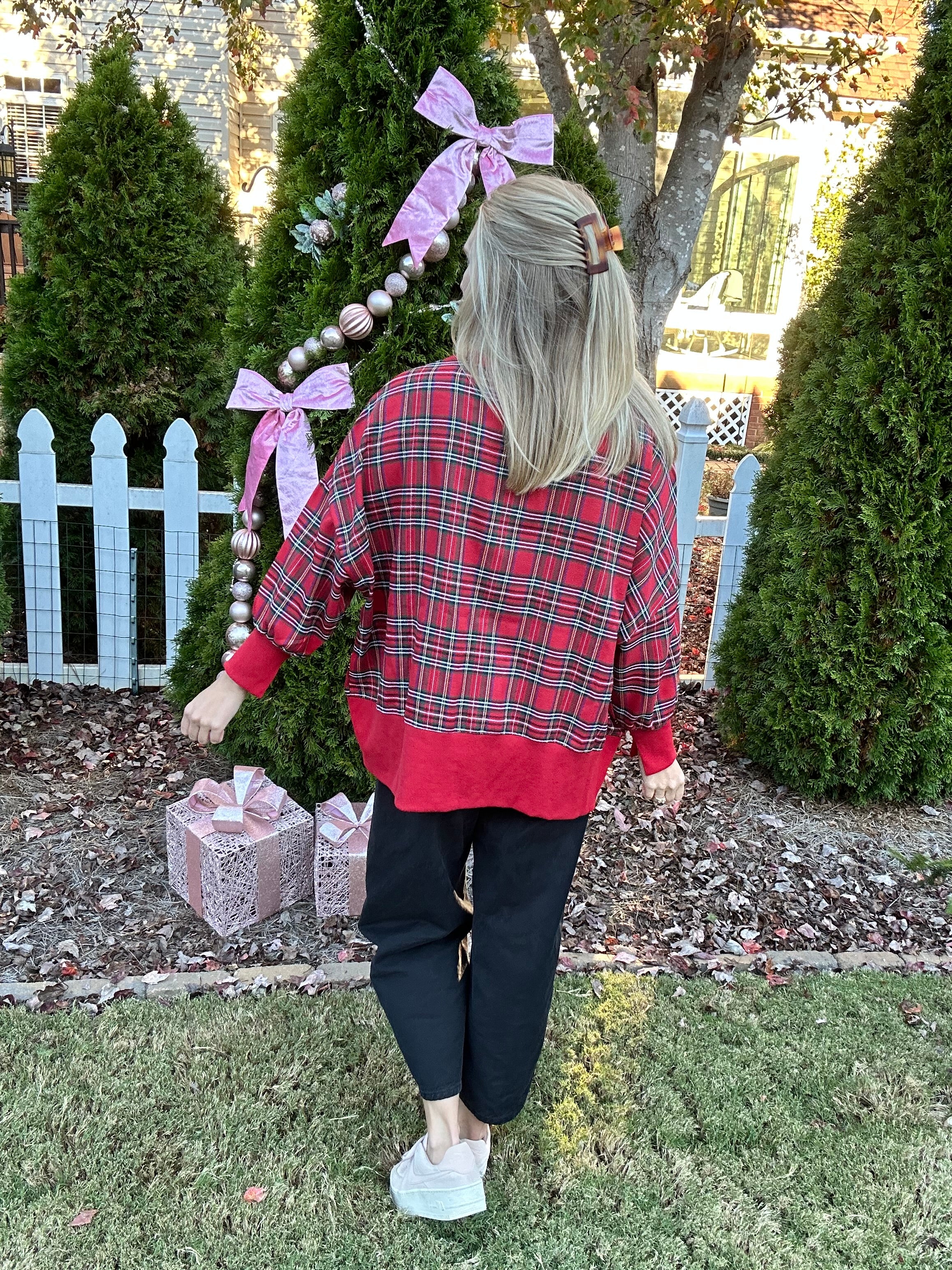 HOLLY JOLLY PLAID PULLOVER