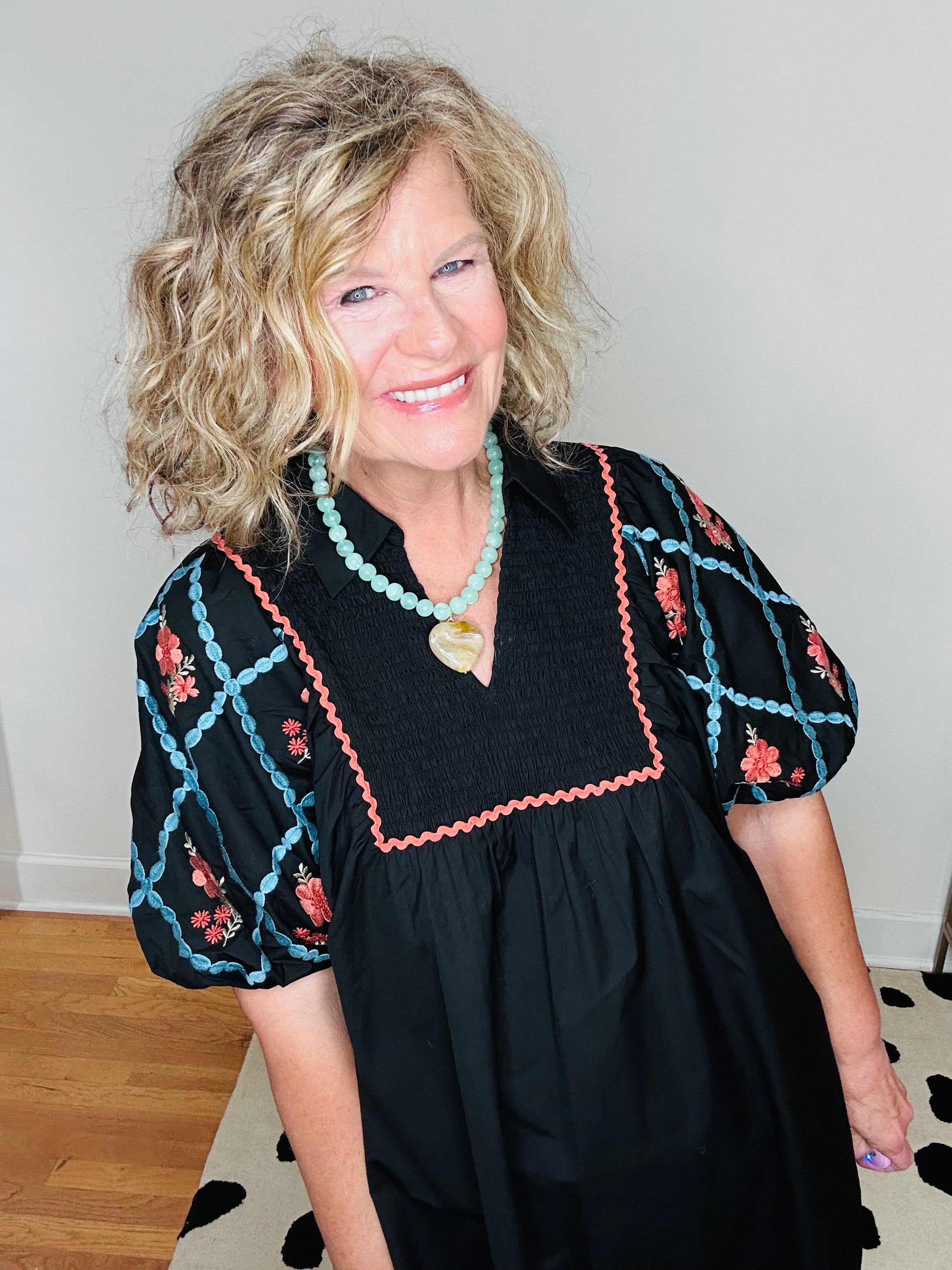 BLACK POPLIN MIDI DRESS