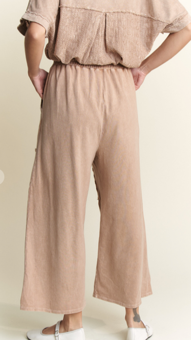 MINERAL WASH EYELET POCKET PANT