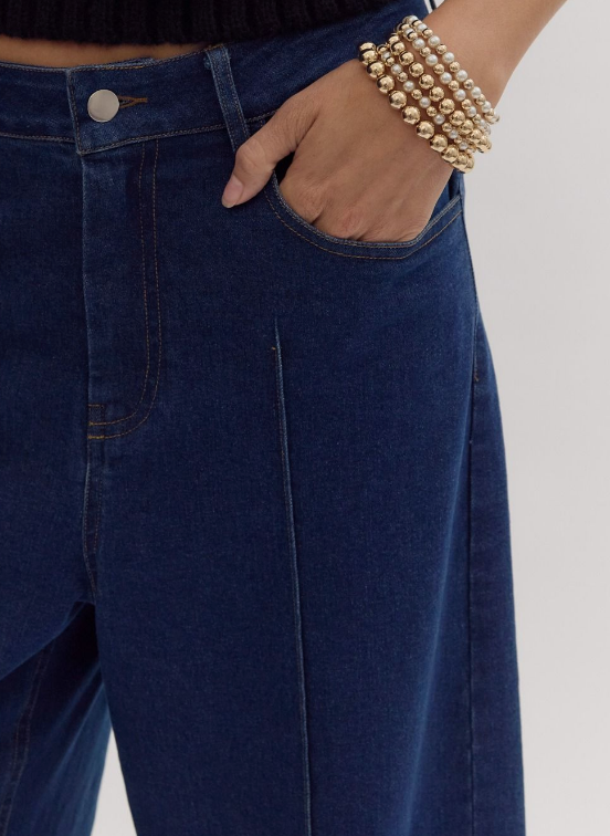 MID-RISE DARK DENIM JEANS