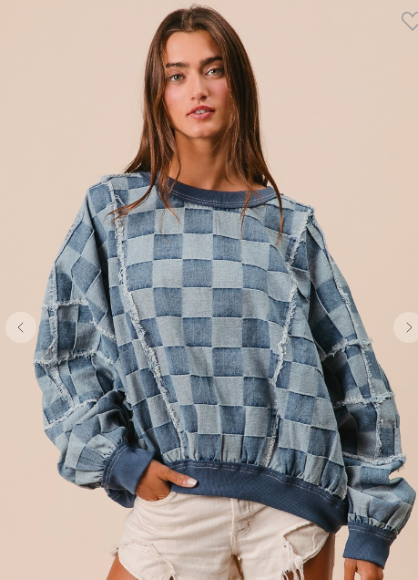 WASHED GINGHAM DENIM TOP