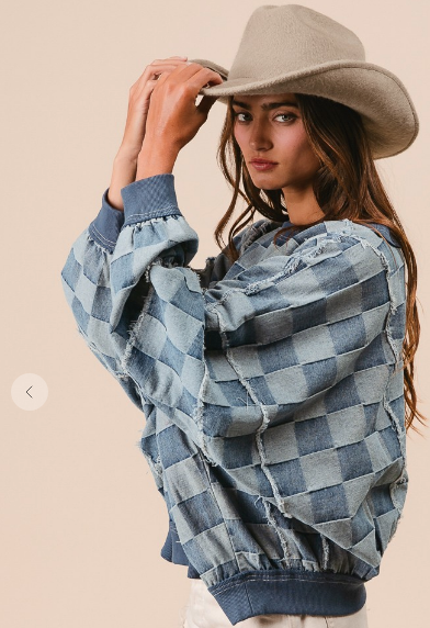 WASHED GINGHAM DENIM TOP