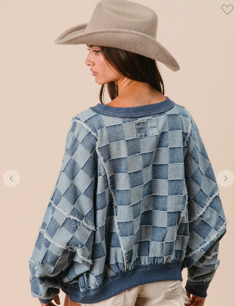 WASHED GINGHAM DENIM TOP