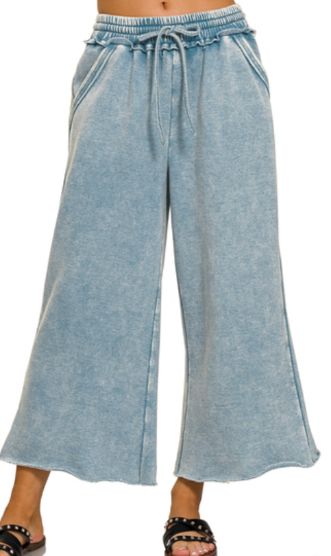 RELAX AND CHILL KNIT PANTS