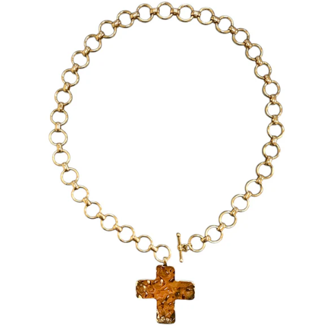 HAMMERED GOLD CROSS TOGGLE NECKLACE