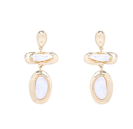 PEARL AND GOLD GEOMETRIC EARRING