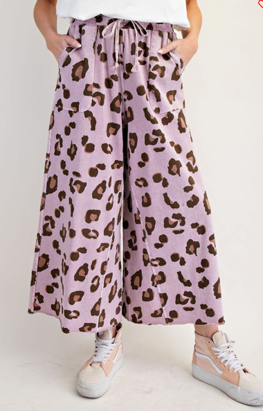 ANIMAL PRINT MINERAL WASH TERRY PANT