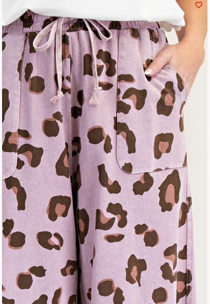 ANIMAL PRINT MINERAL WASH TERRY PANT