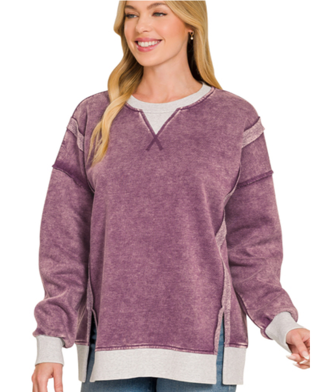 CONTRAST TRIM PULLOVER