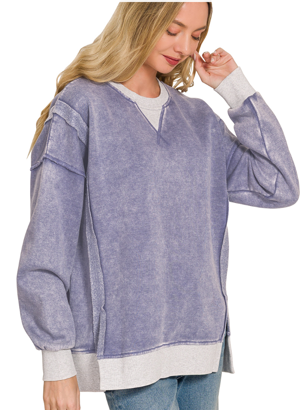 CONTRAST TRIM PULLOVER