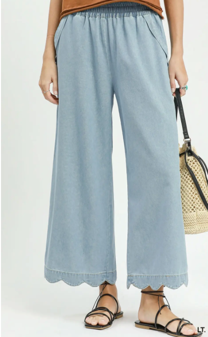CHAMBRAY SCALLOPED HEM PANT