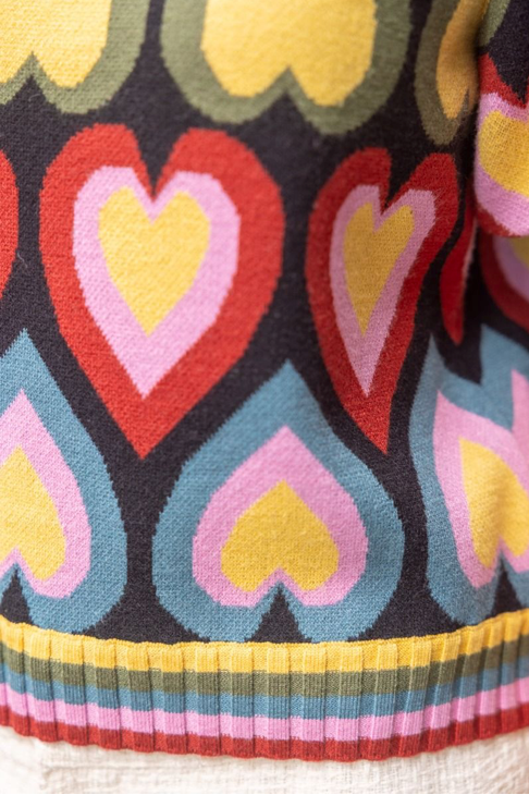HEART TO HEART MULTICOLOR KNIT TOP
