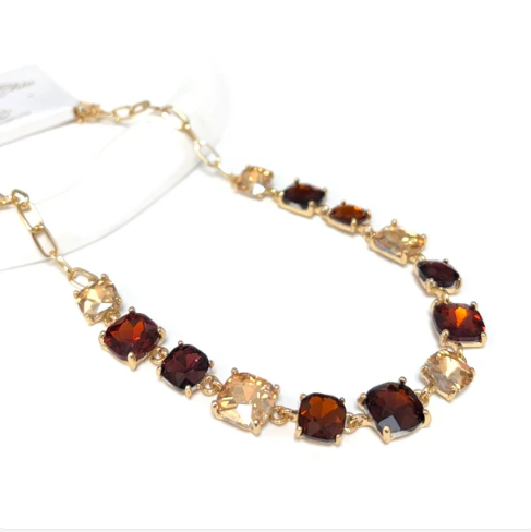 MULTI SQUARED BROWN CRYSTAL NECKLACE